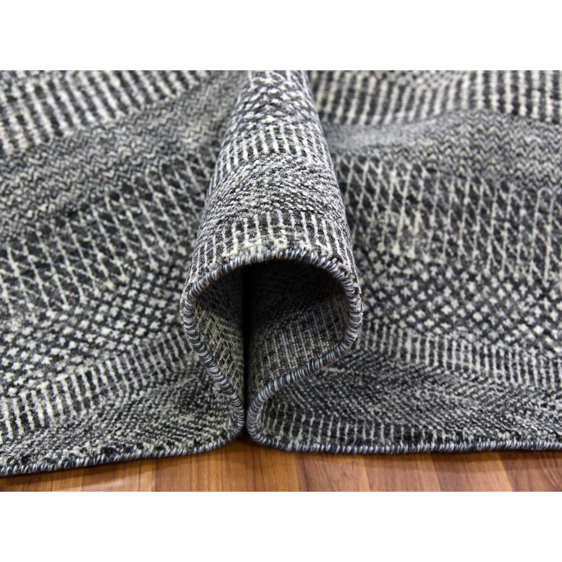 Modern-and-Contemporary-Hand-Knotted-Rug-398640