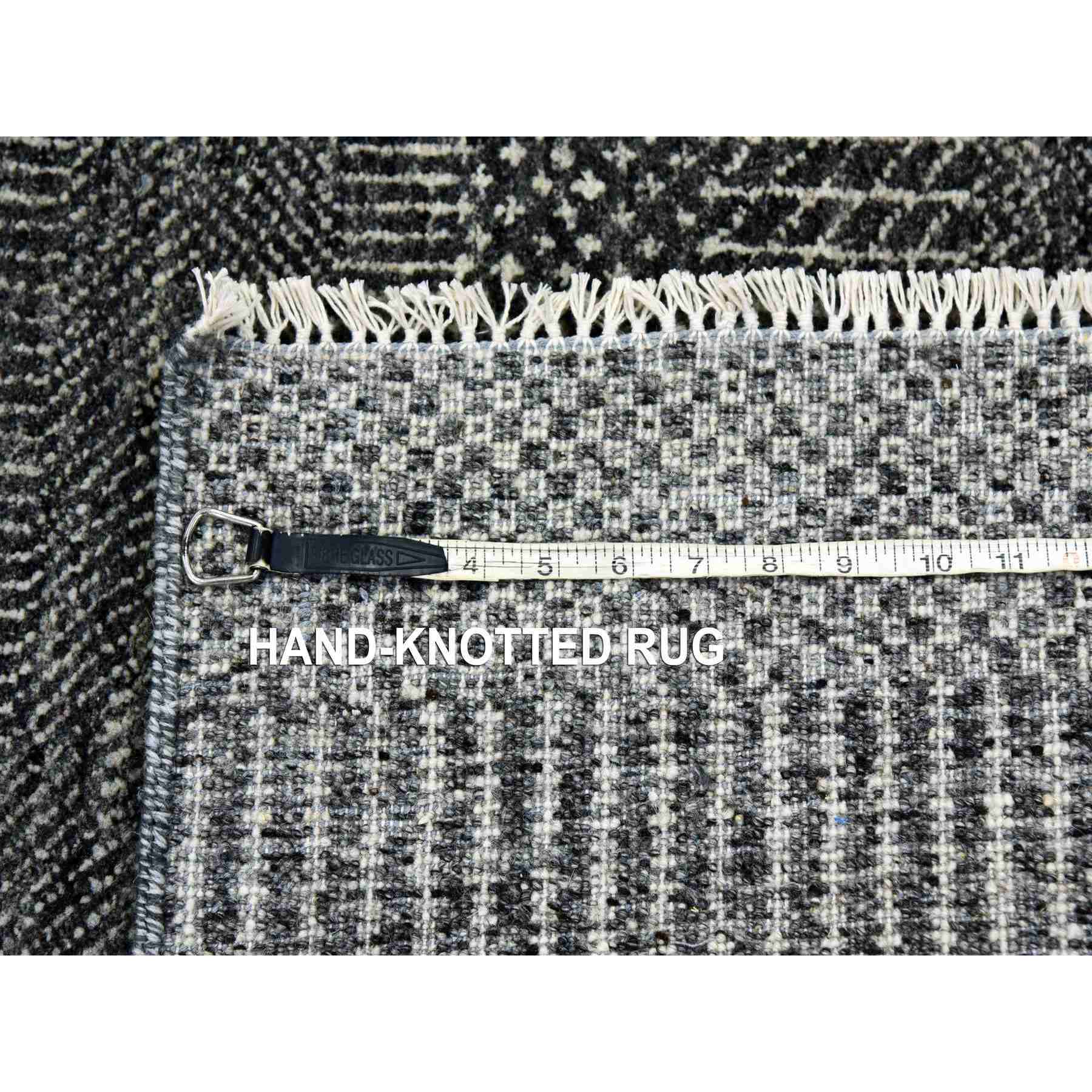 Modern-and-Contemporary-Hand-Knotted-Rug-398655