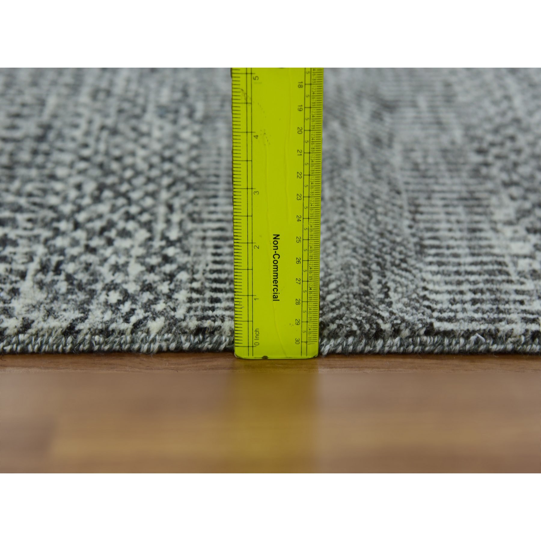 Modern-and-Contemporary-Hand-Knotted-Rug-398660