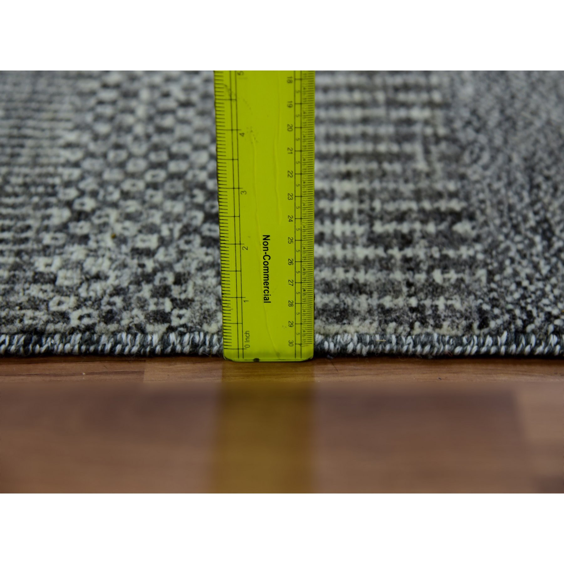 Modern-and-Contemporary-Hand-Knotted-Rug-398675