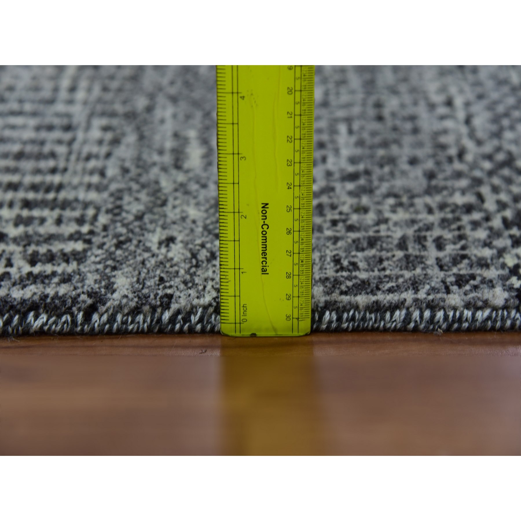 Modern-and-Contemporary-Hand-Knotted-Rug-398680