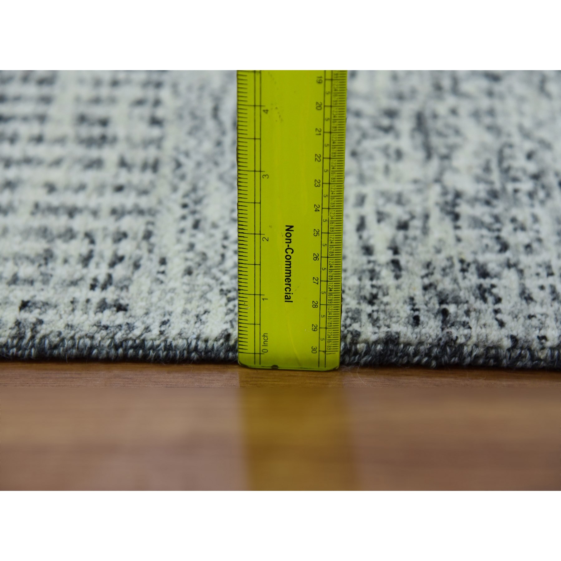 Modern-and-Contemporary-Hand-Knotted-Rug-398685