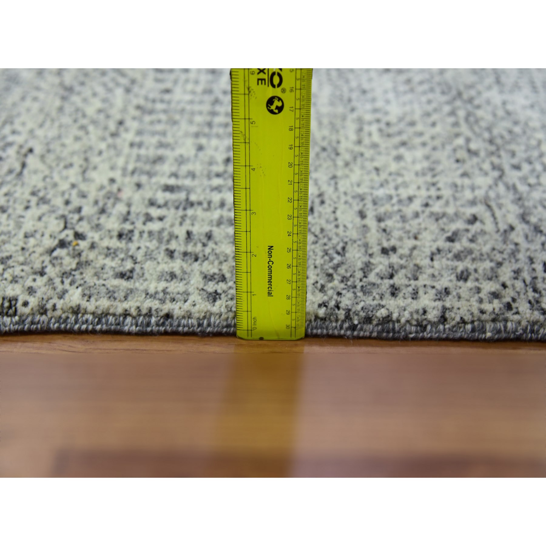 Modern-and-Contemporary-Hand-Knotted-Rug-398695