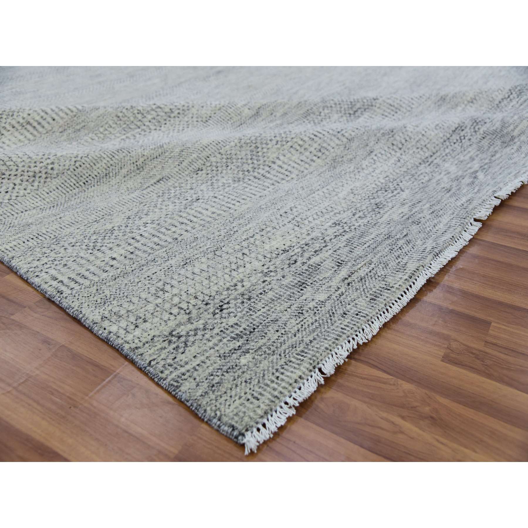 Modern-and-Contemporary-Hand-Knotted-Rug-398700