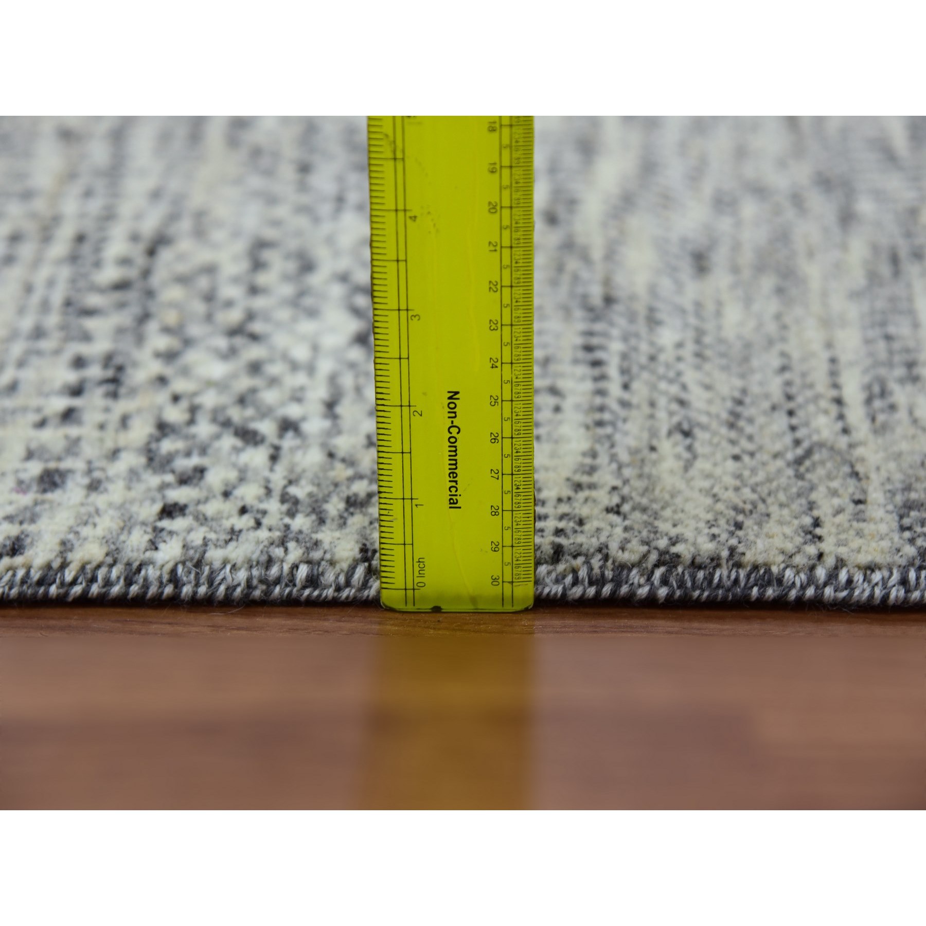 Modern-and-Contemporary-Hand-Knotted-Rug-398705