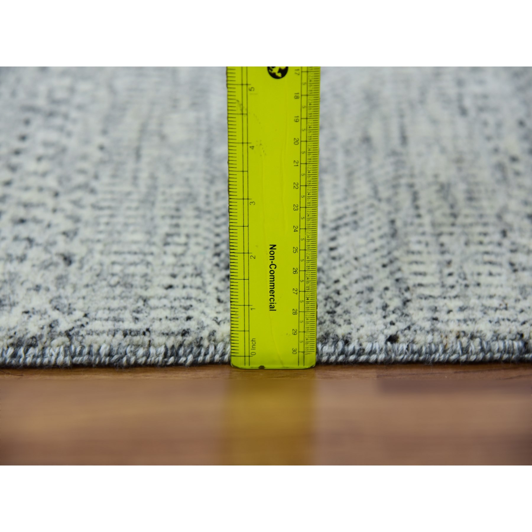 Modern-and-Contemporary-Hand-Knotted-Rug-398740