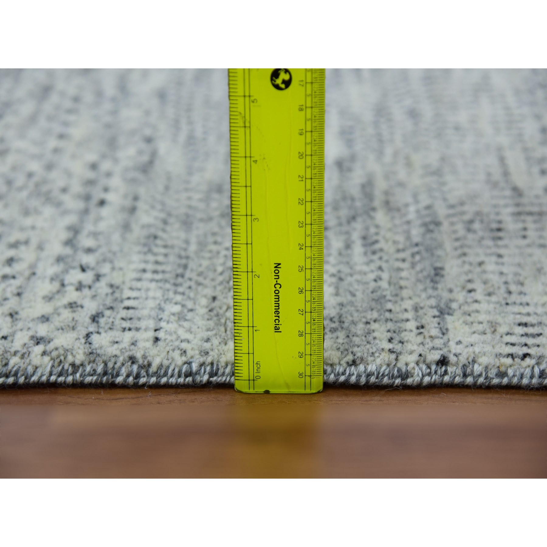Modern-and-Contemporary-Hand-Knotted-Rug-398745
