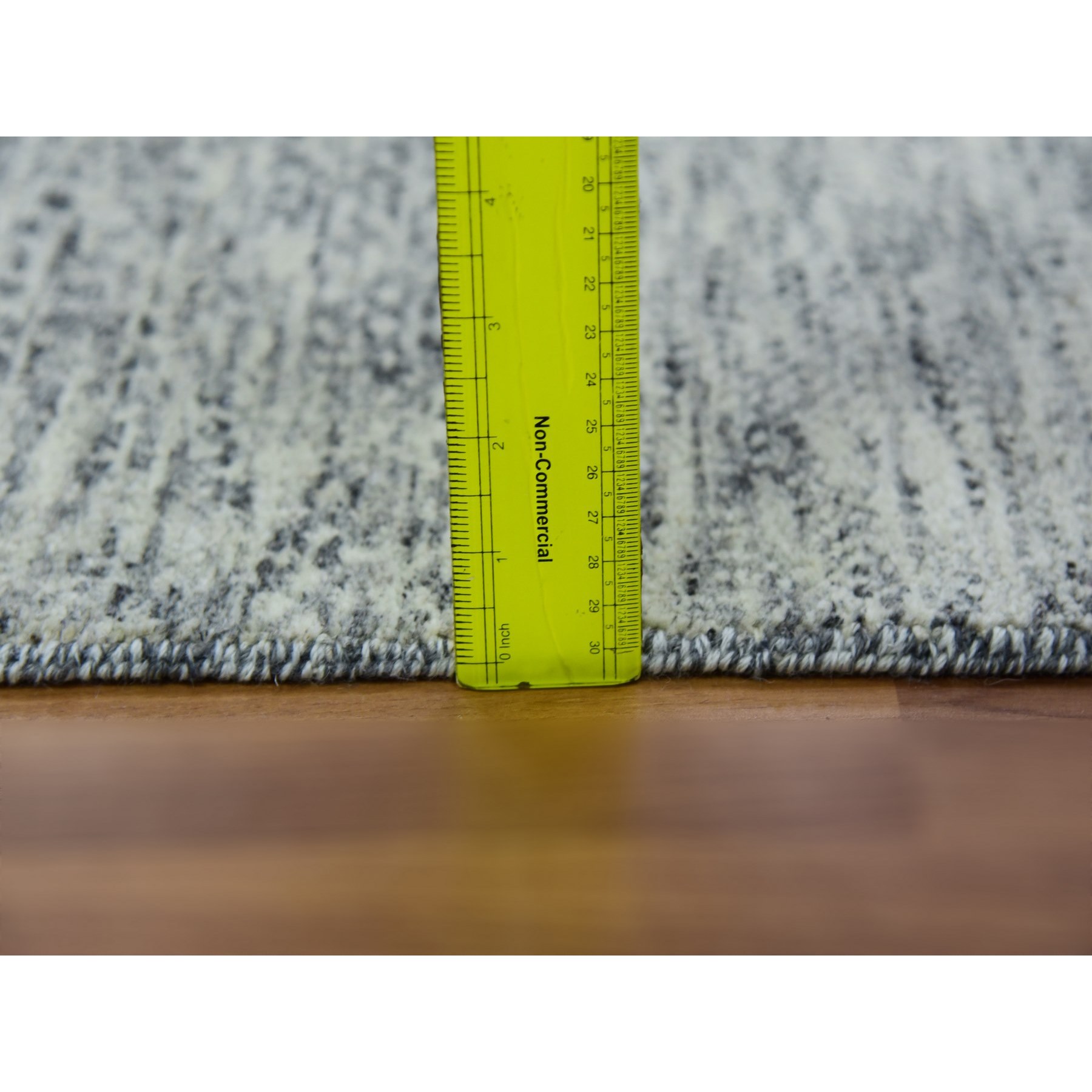 Modern-and-Contemporary-Hand-Knotted-Rug-398755