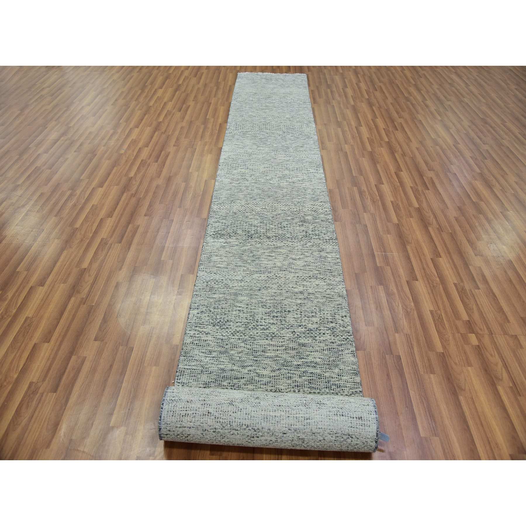 Modern-and-Contemporary-Hand-Knotted-Rug-398760