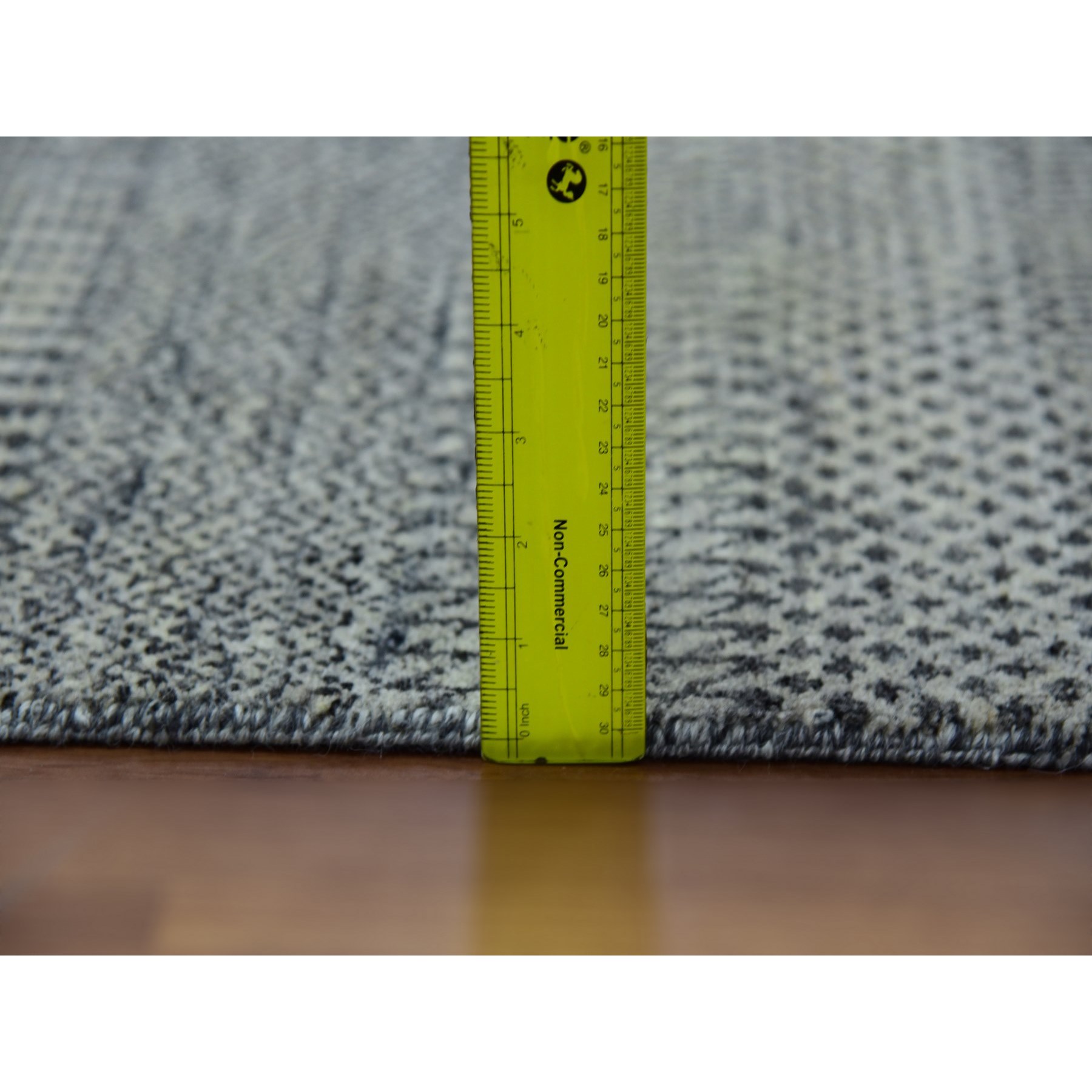 Modern-and-Contemporary-Hand-Knotted-Rug-398775
