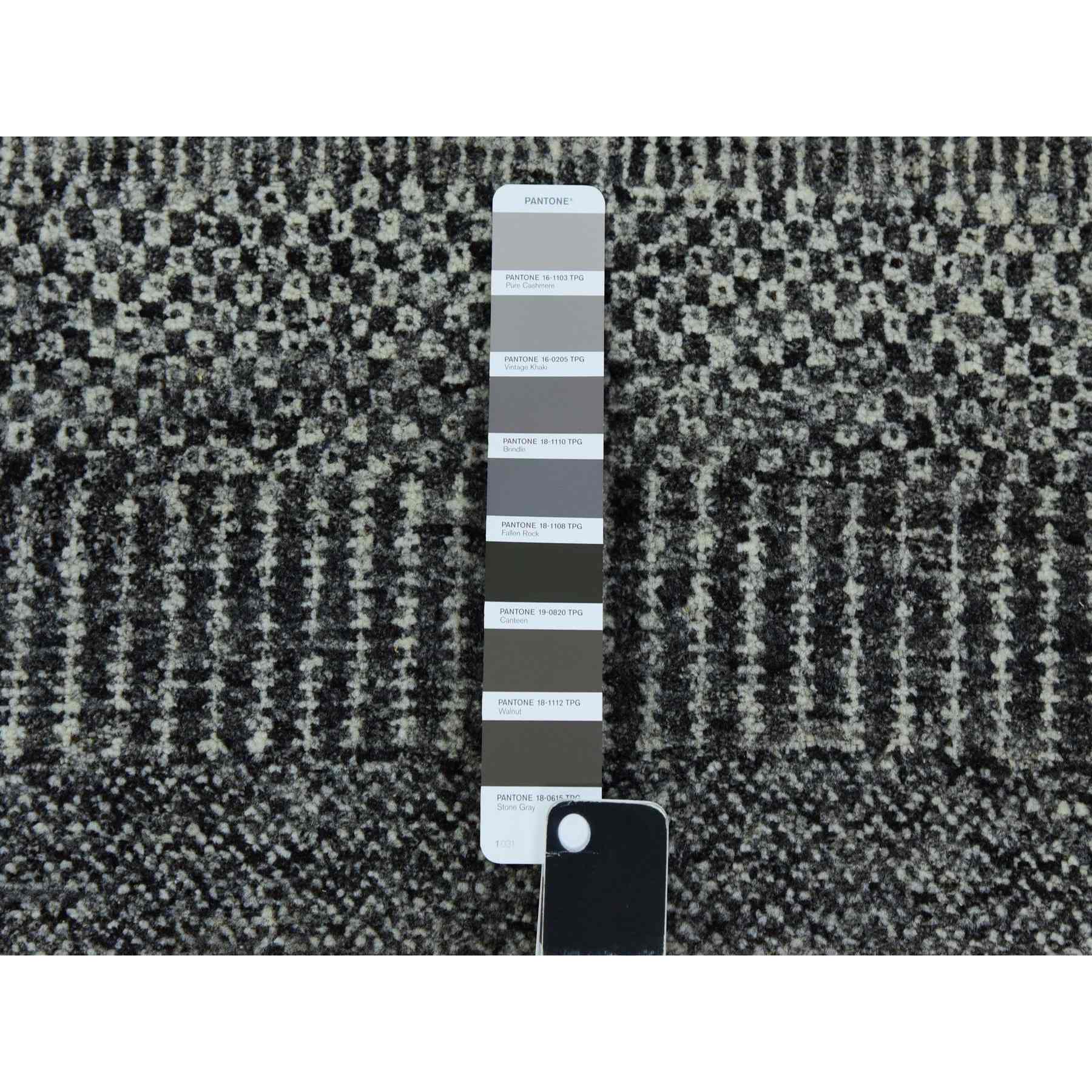 Modern-and-Contemporary-Hand-Knotted-Rug-398790
