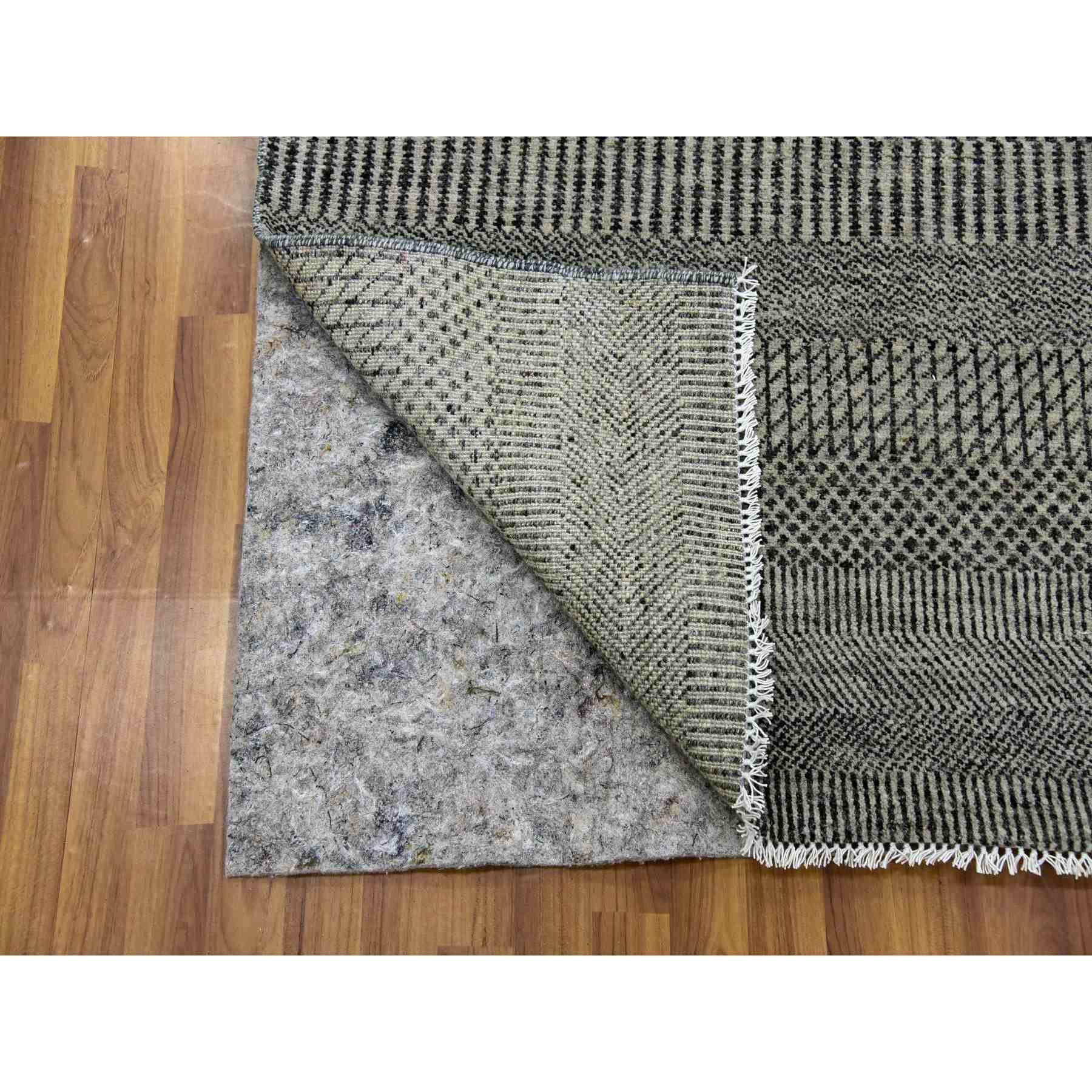 Modern-and-Contemporary-Hand-Knotted-Rug-398795