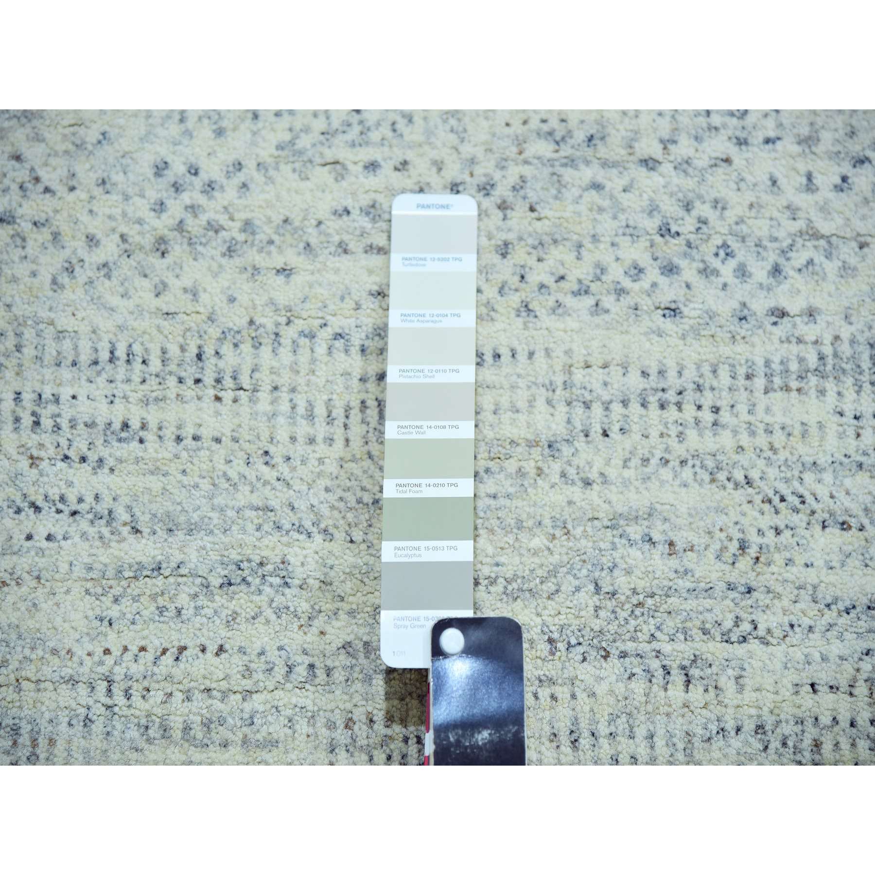 Modern-and-Contemporary-Hand-Knotted-Rug-398810