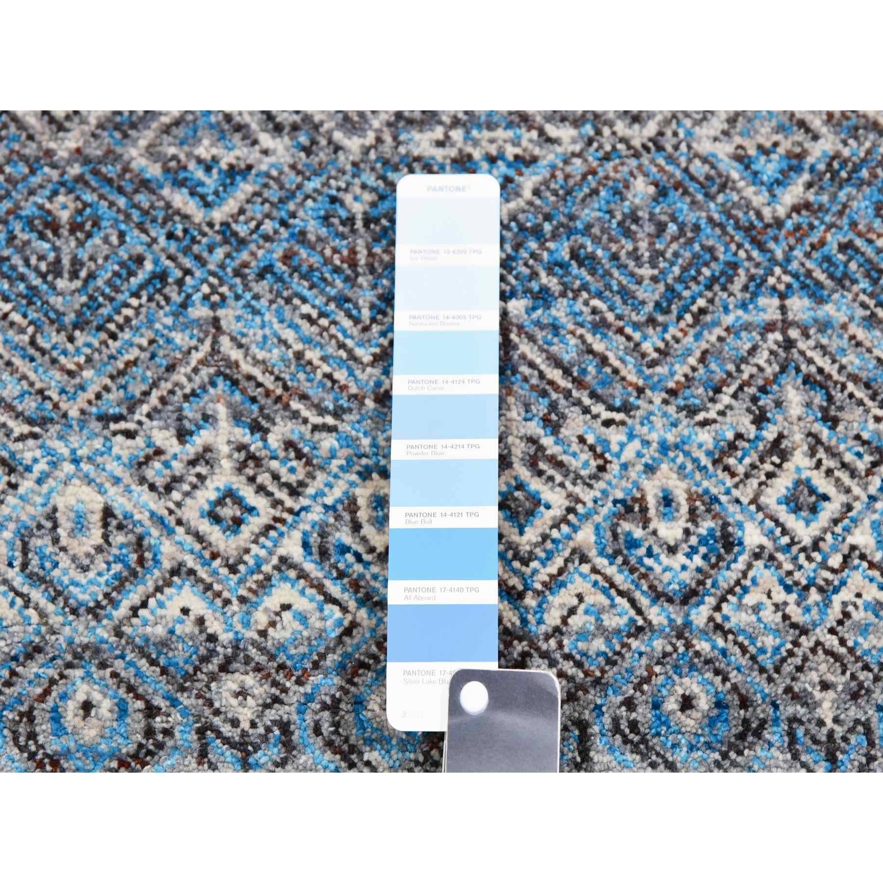 Modern-and-Contemporary-Hand-Knotted-Rug-398840