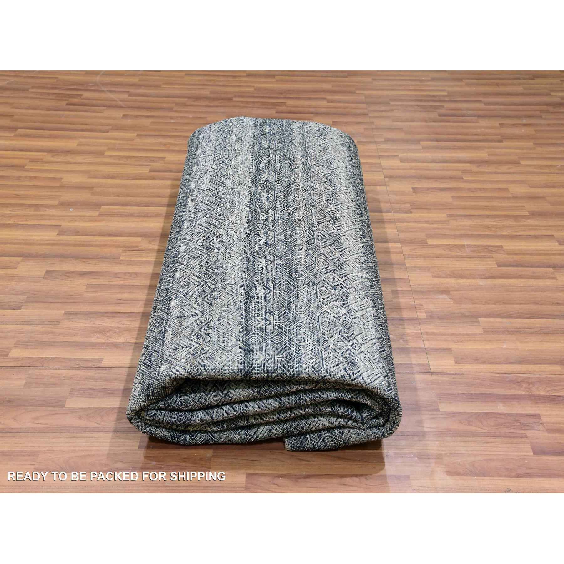 Modern-and-Contemporary-Hand-Knotted-Rug-398860