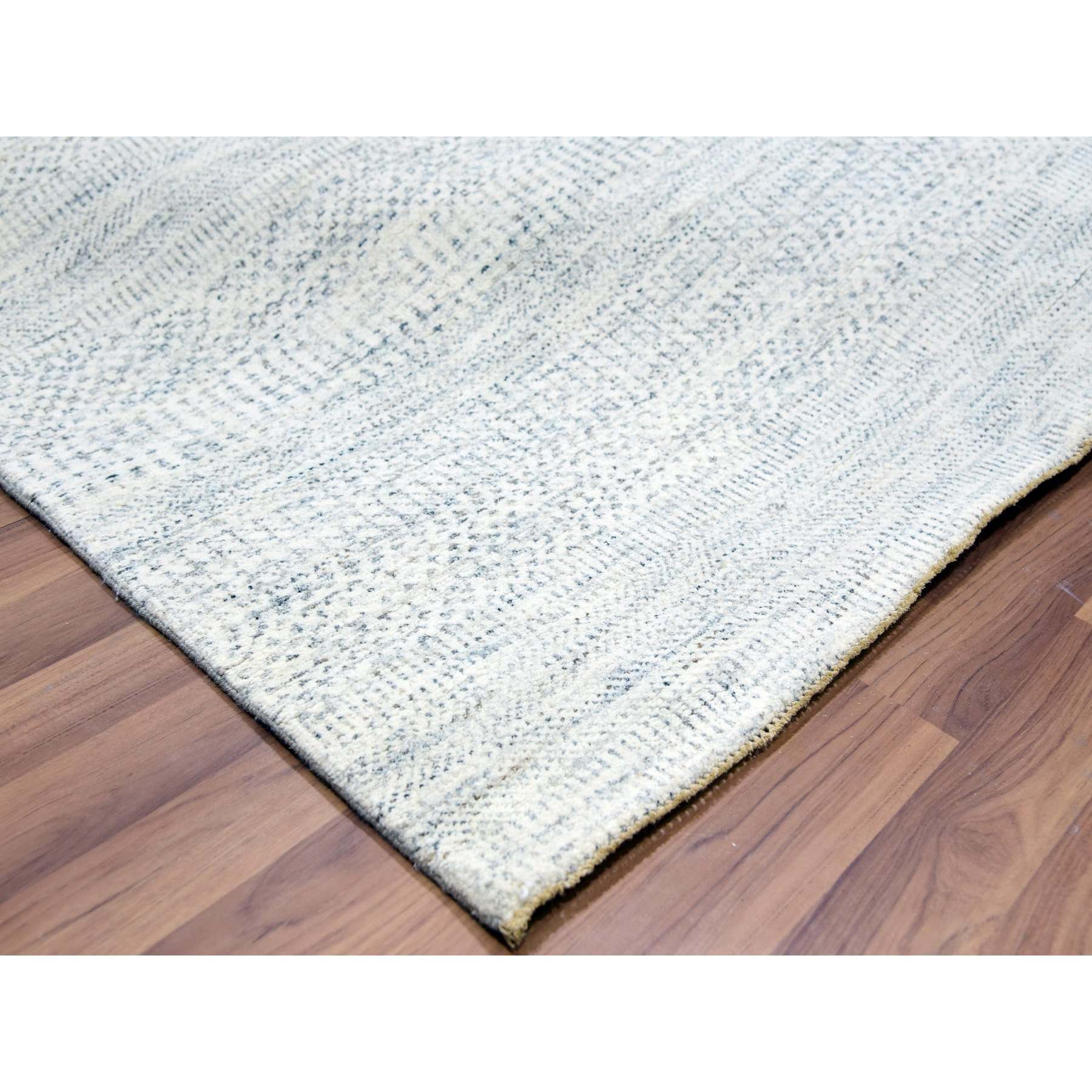 Modern-and-Contemporary-Hand-Knotted-Rug-398910