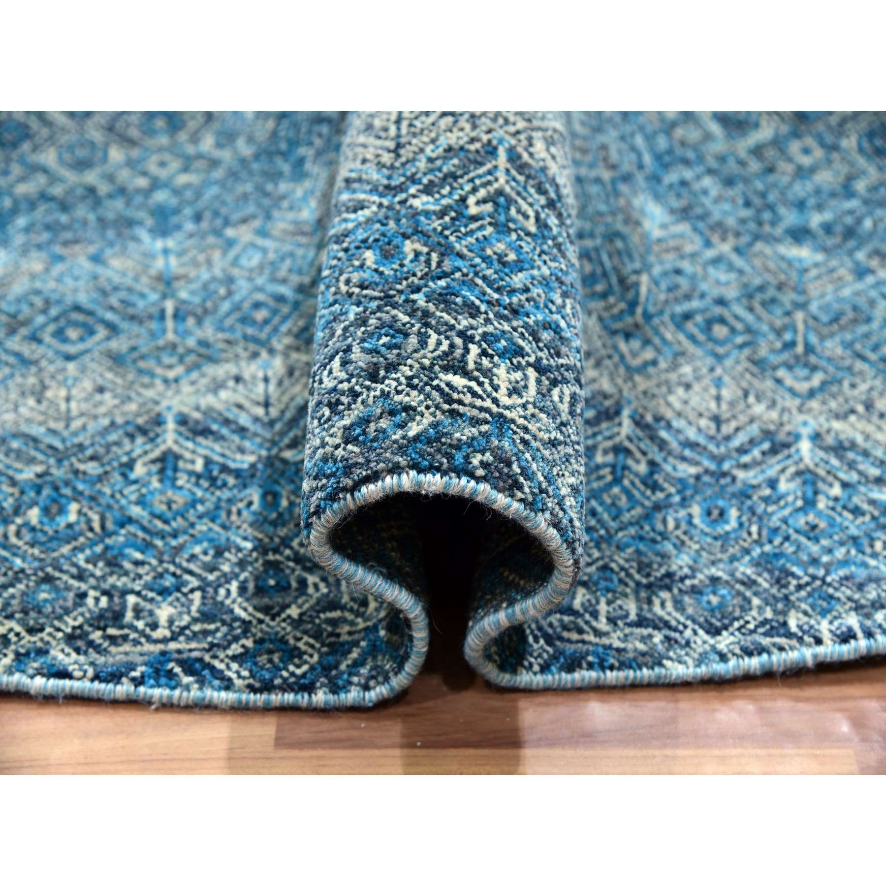 Modern-and-Contemporary-Hand-Knotted-Rug-398975