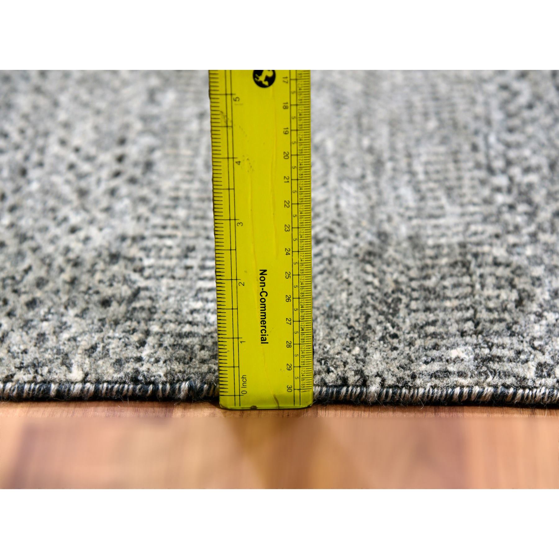 Modern-and-Contemporary-Hand-Knotted-Rug-398995