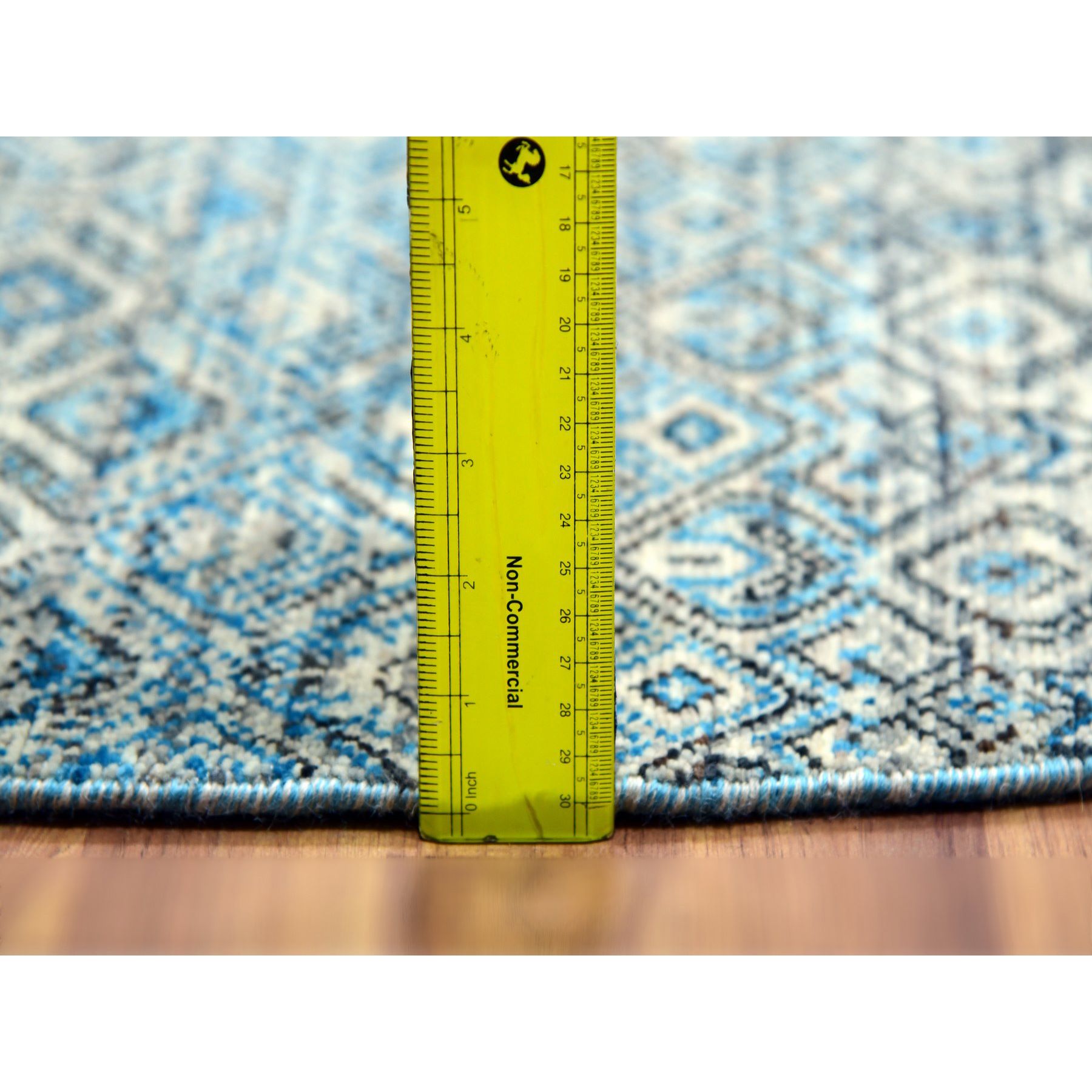 Modern-and-Contemporary-Hand-Knotted-Rug-399010