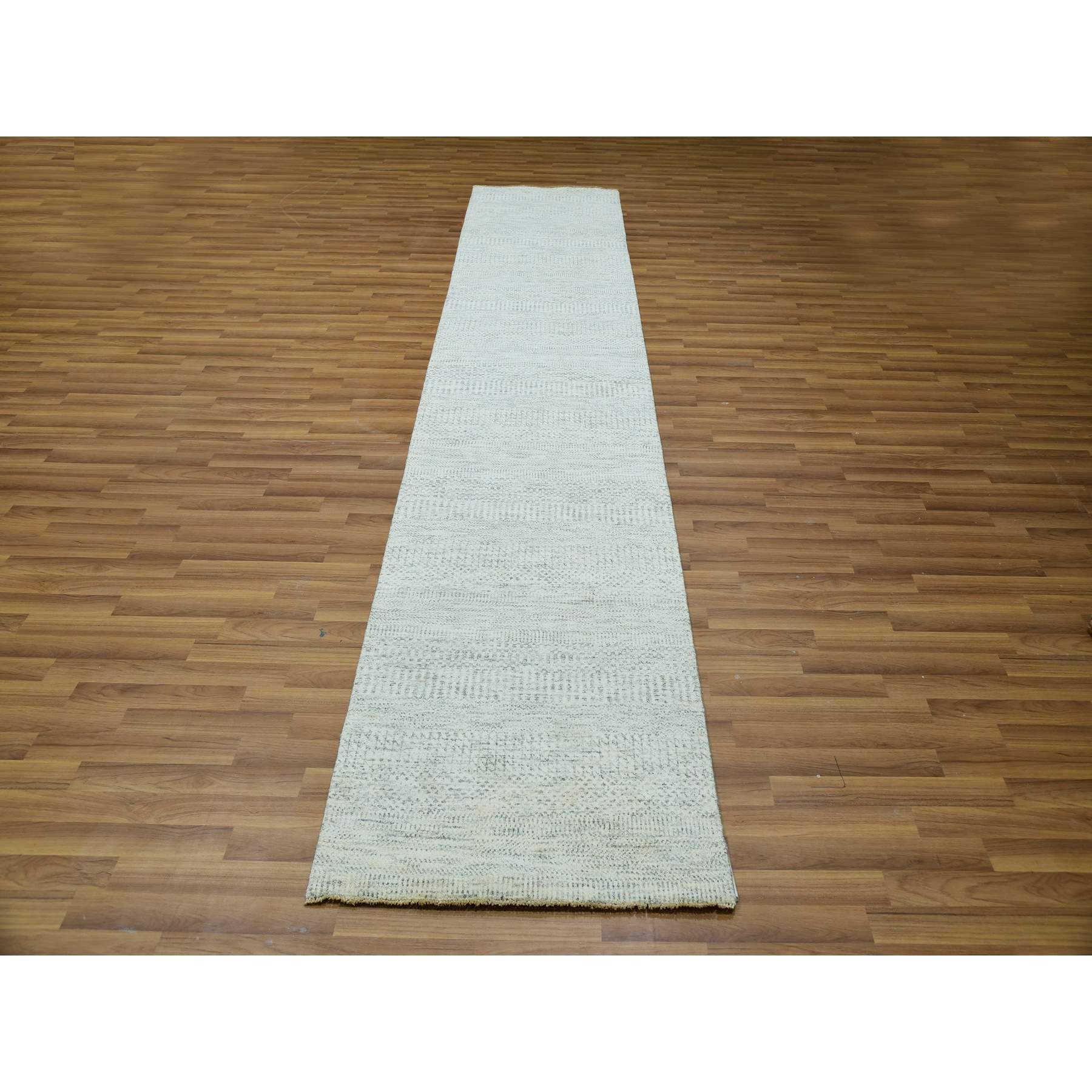 Modern-and-Contemporary-Hand-Knotted-Rug-399135