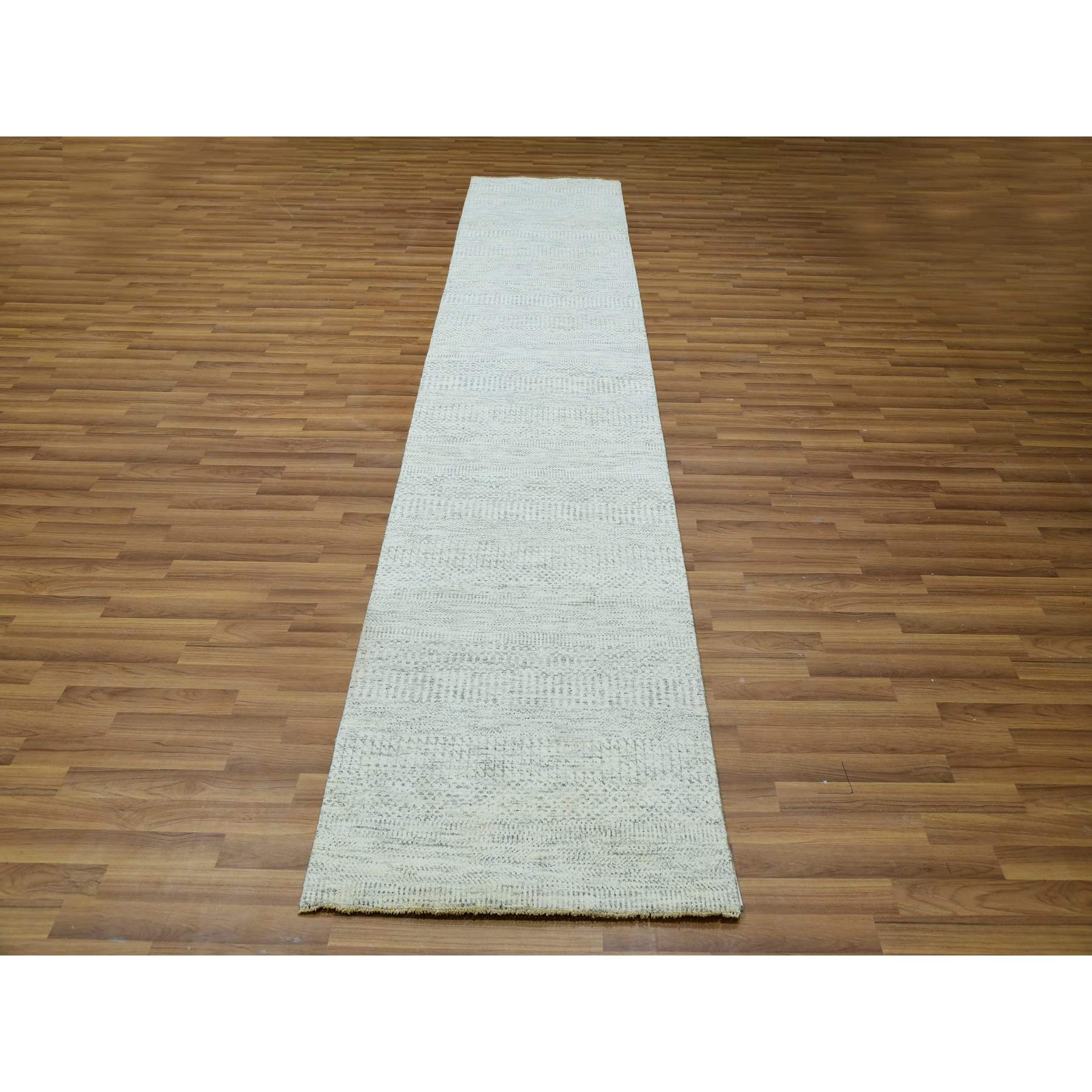 Modern-and-Contemporary-Hand-Knotted-Rug-399140