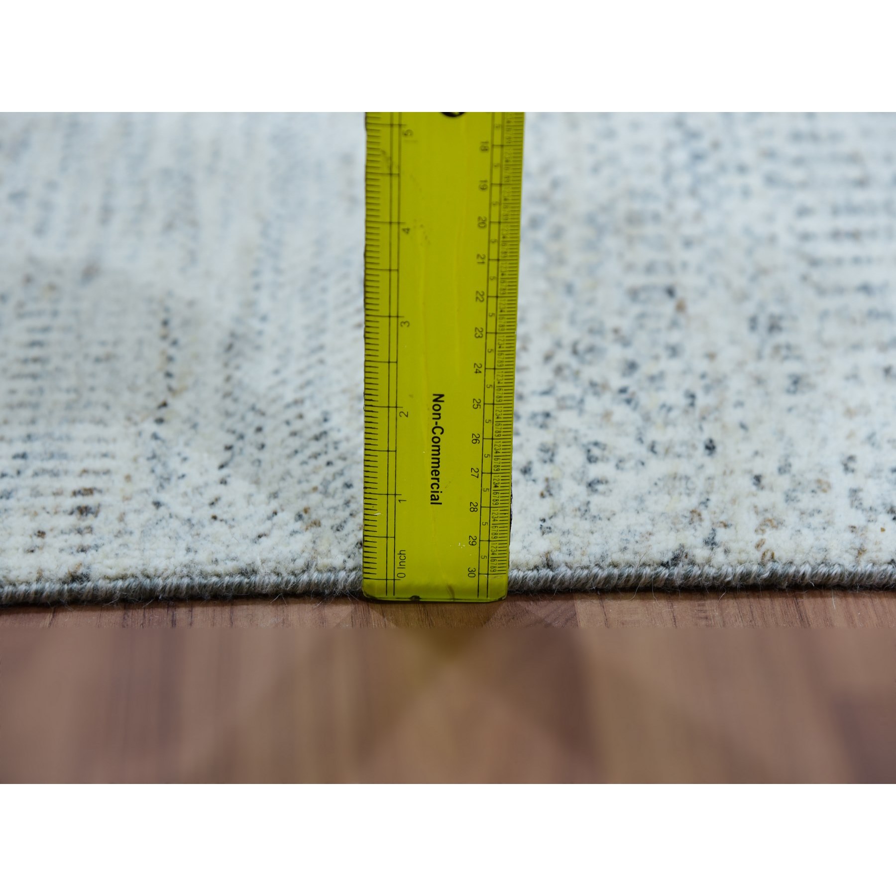 Modern-and-Contemporary-Hand-Knotted-Rug-399155