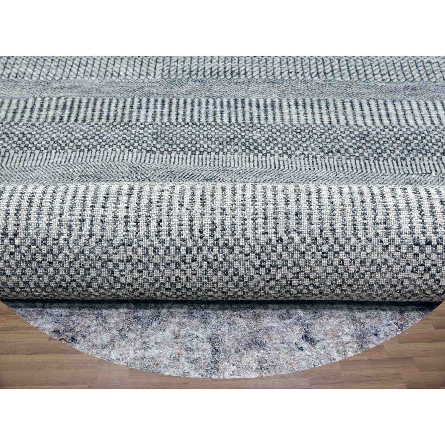 Modern-and-Contemporary-Hand-Knotted-Rug-399300