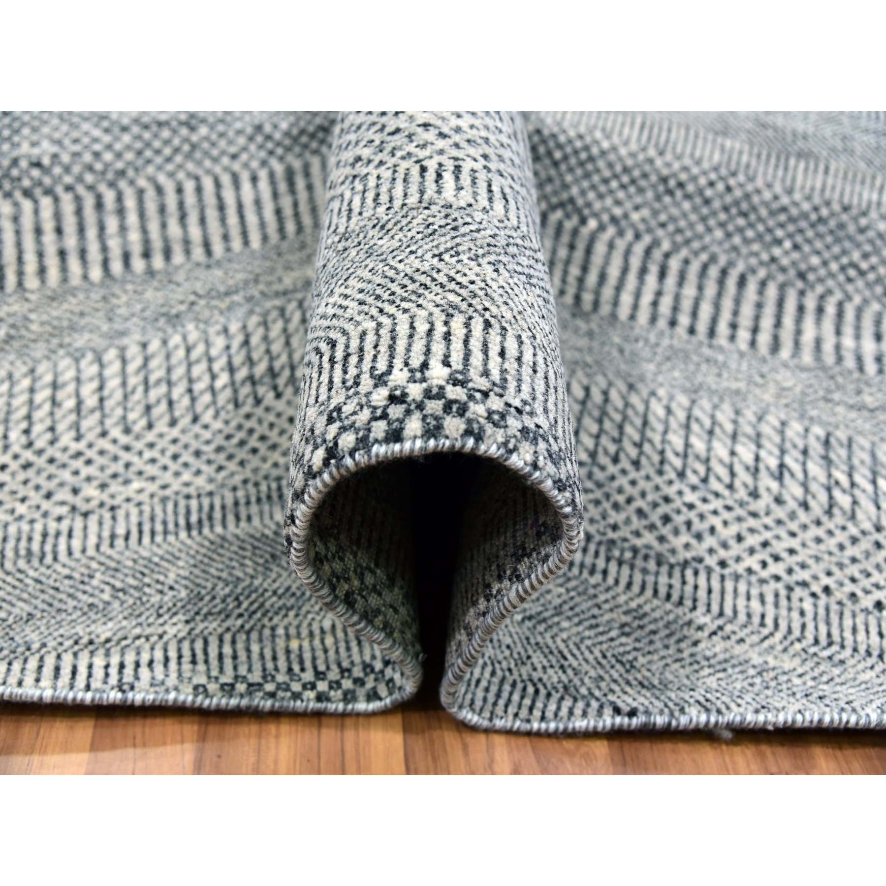 Modern-and-Contemporary-Hand-Knotted-Rug-399300