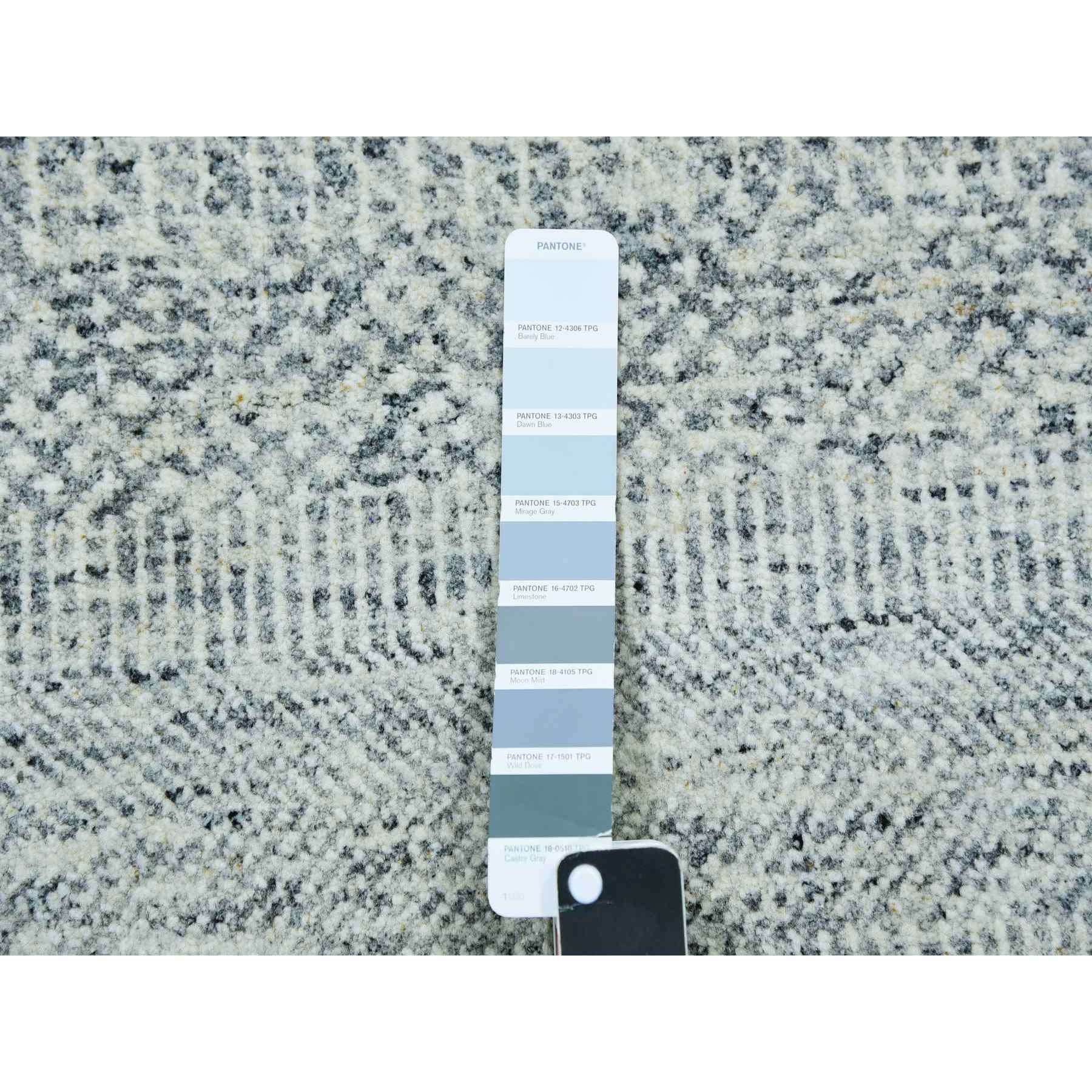 Modern-and-Contemporary-Hand-Knotted-Rug-399320