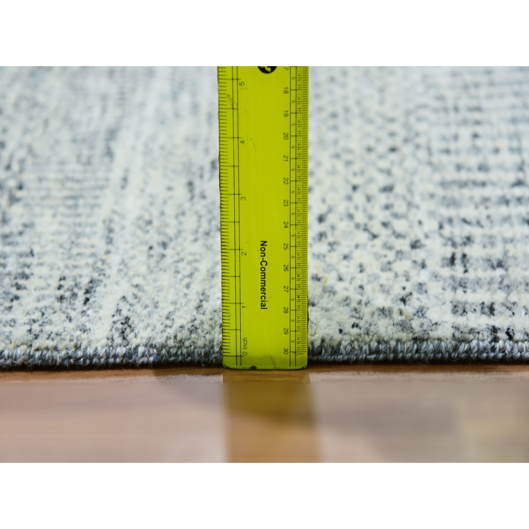 Modern-and-Contemporary-Hand-Knotted-Rug-399325