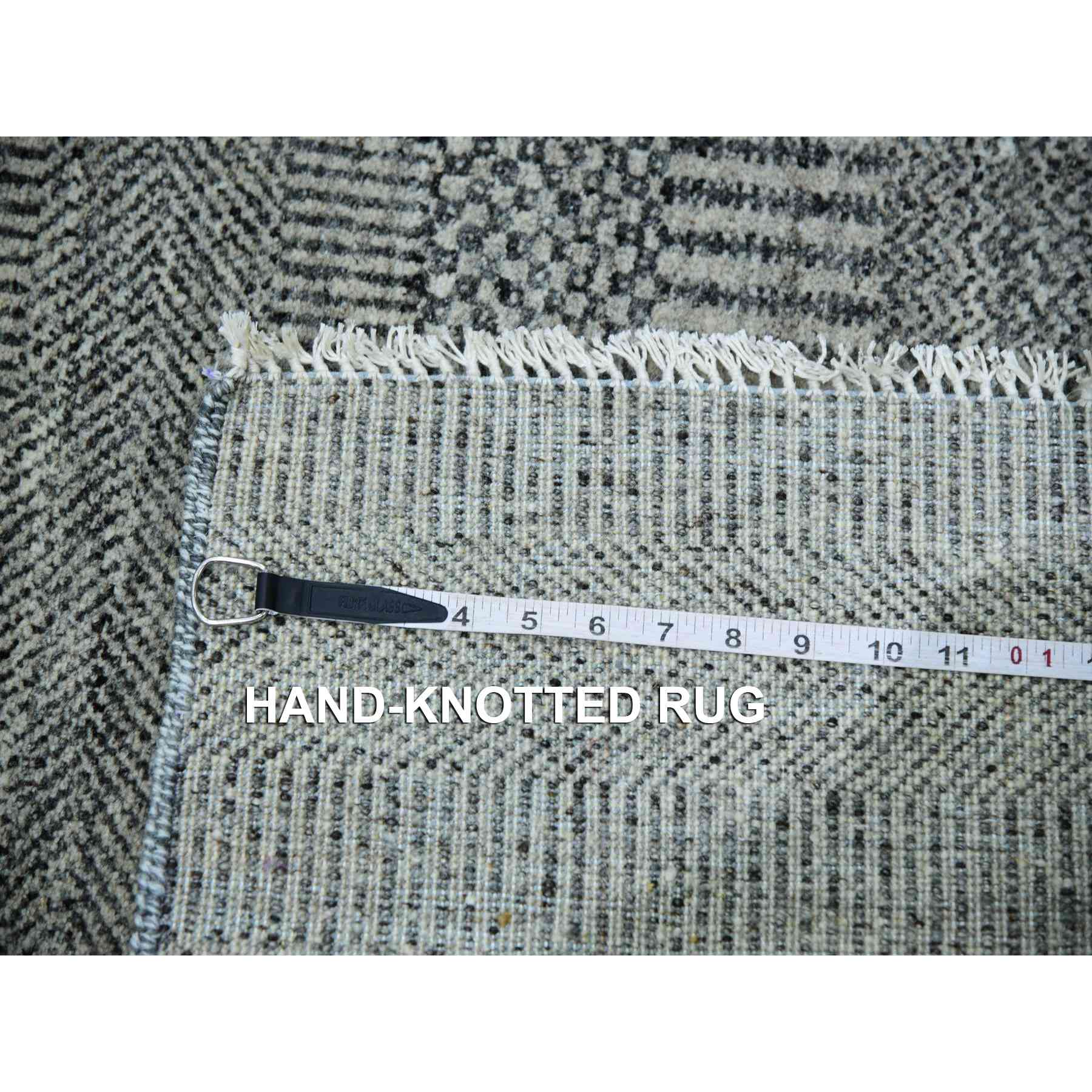 Modern-and-Contemporary-Hand-Knotted-Rug-399330