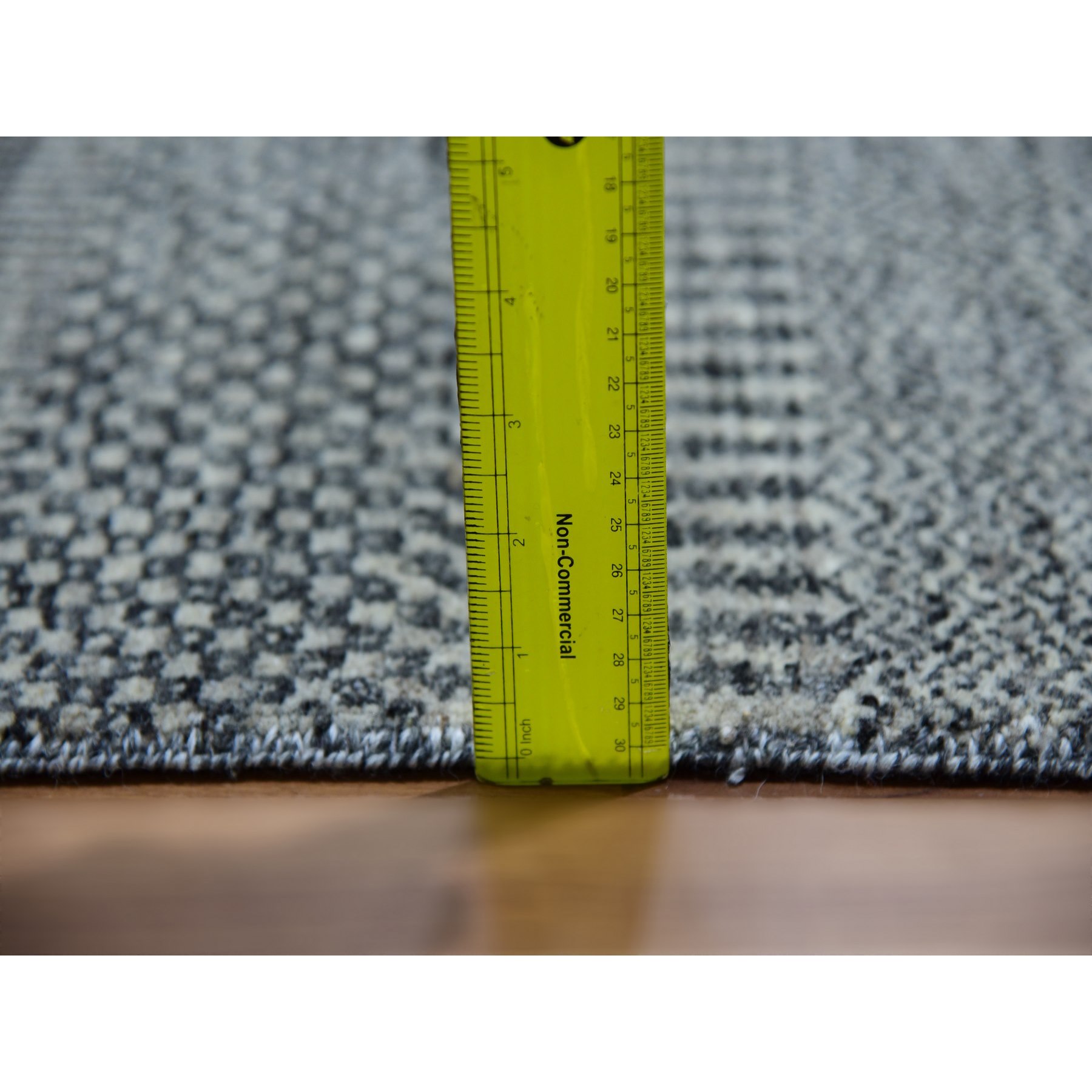 Modern-and-Contemporary-Hand-Knotted-Rug-399340