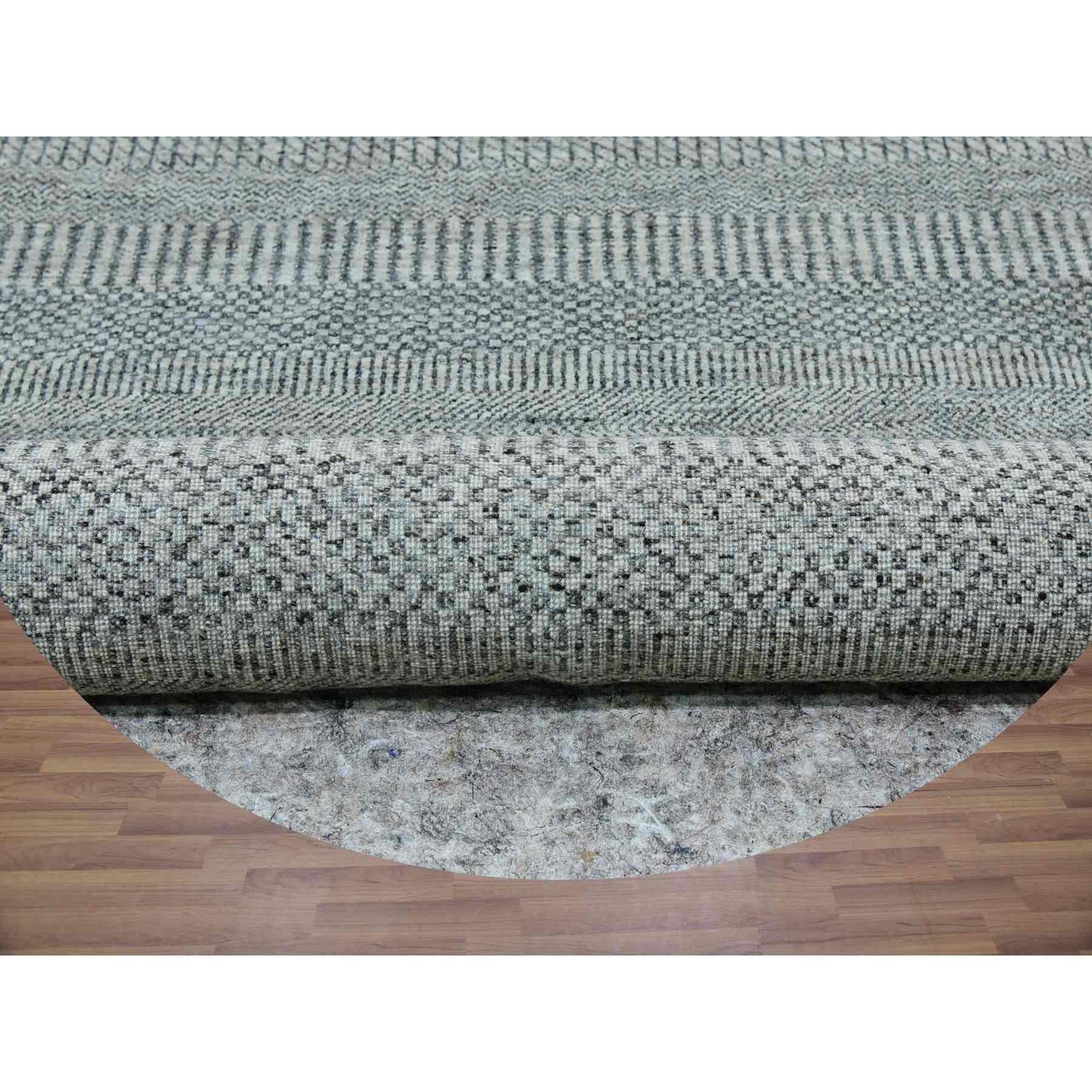 Modern-and-Contemporary-Hand-Knotted-Rug-399375