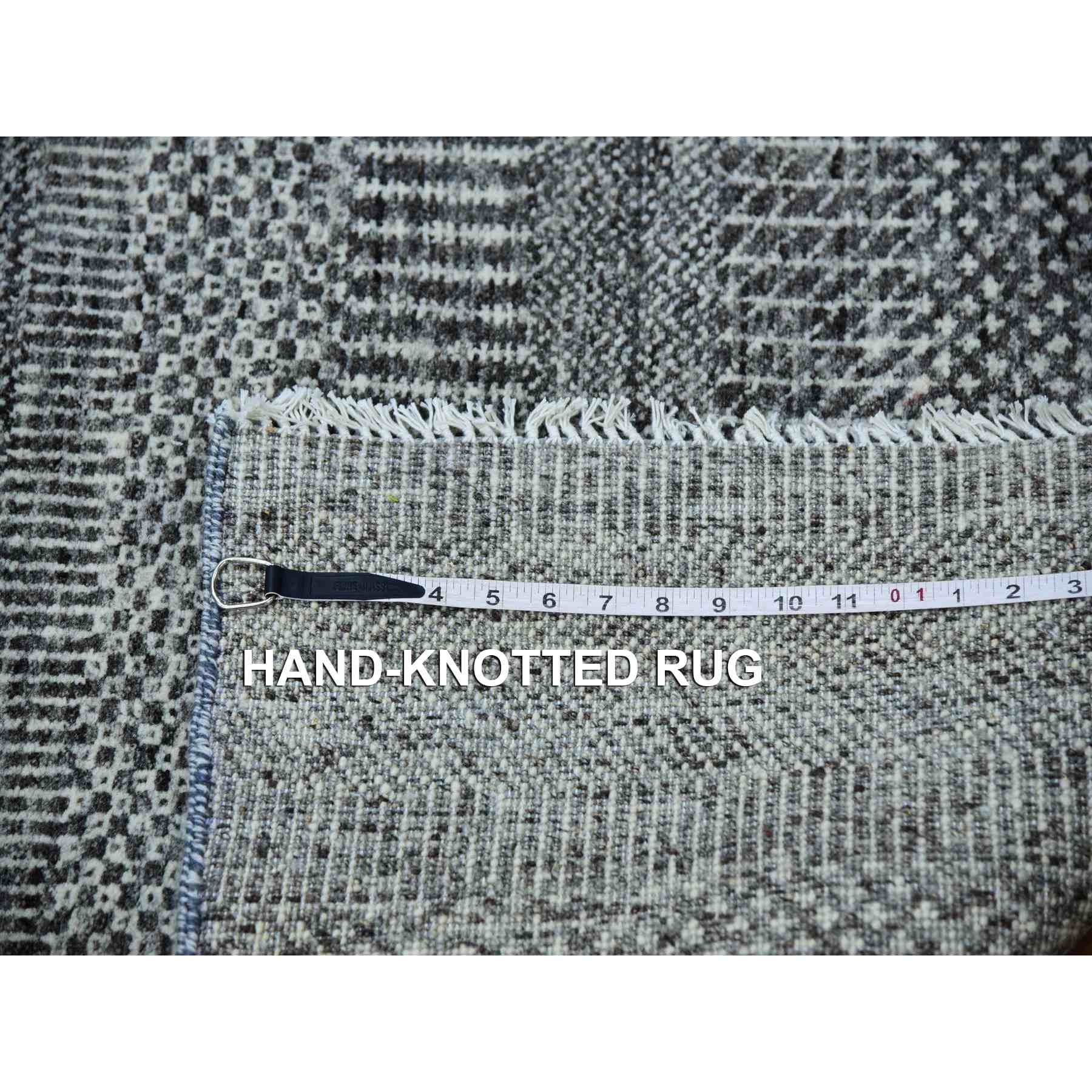 Modern-and-Contemporary-Hand-Knotted-Rug-399395