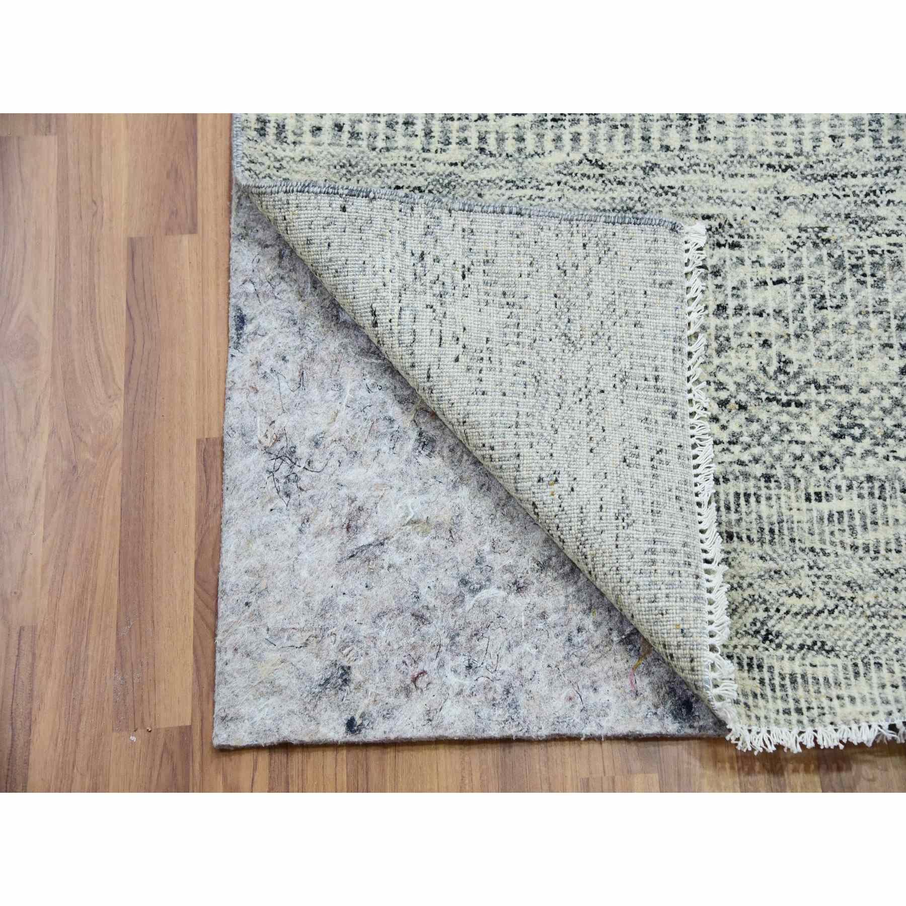 Modern-and-Contemporary-Hand-Knotted-Rug-399400