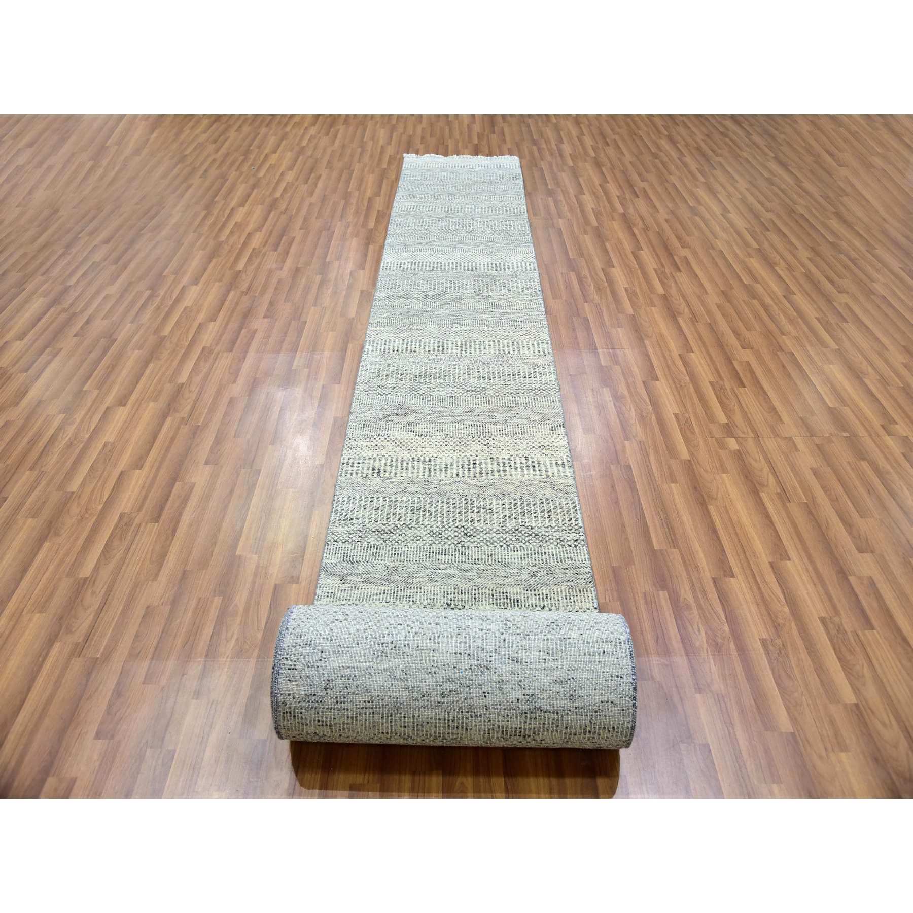 Modern-and-Contemporary-Hand-Knotted-Rug-399410