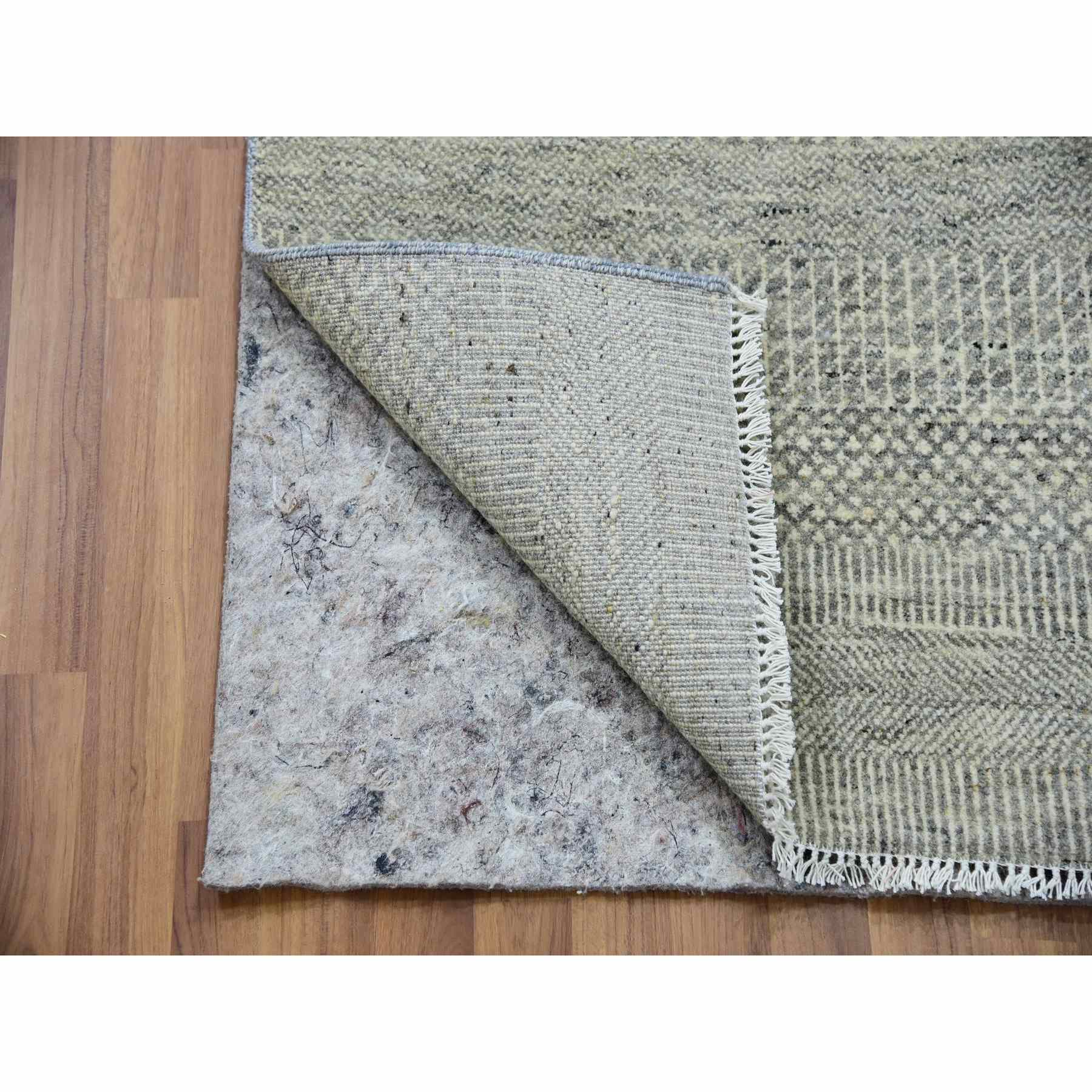 Modern-and-Contemporary-Hand-Knotted-Rug-399420