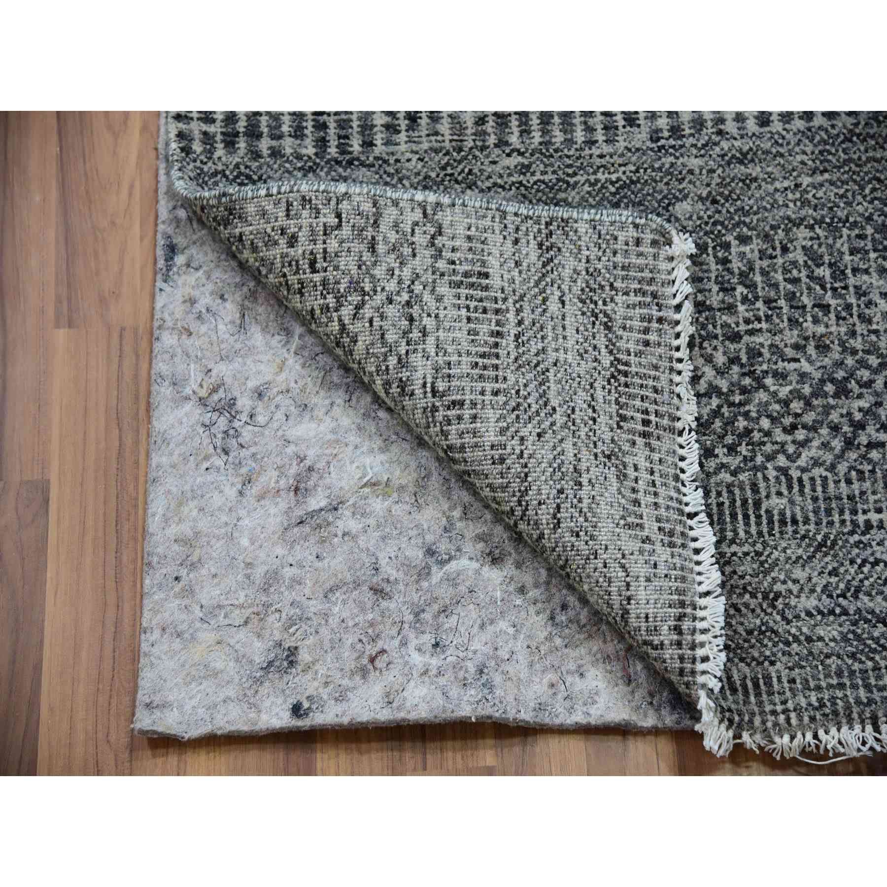 Modern-and-Contemporary-Hand-Knotted-Rug-399440
