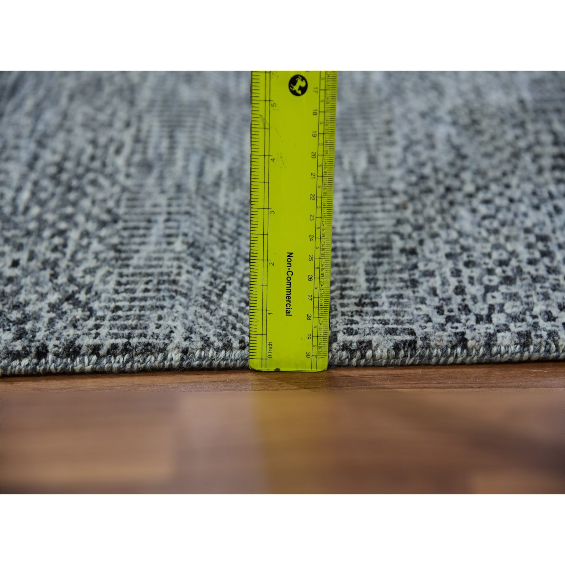 Modern-and-Contemporary-Hand-Knotted-Rug-399440