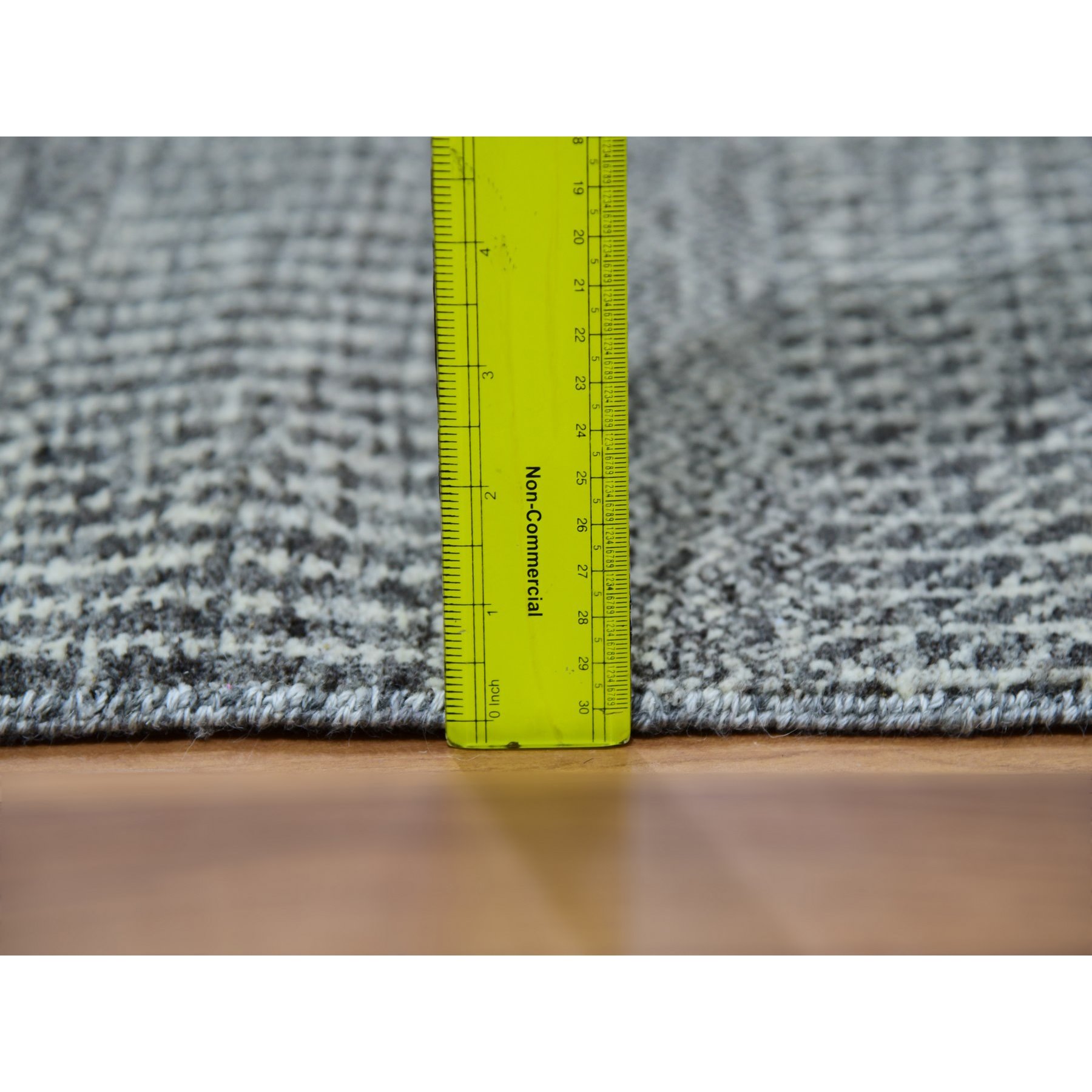 Modern-and-Contemporary-Hand-Knotted-Rug-399445
