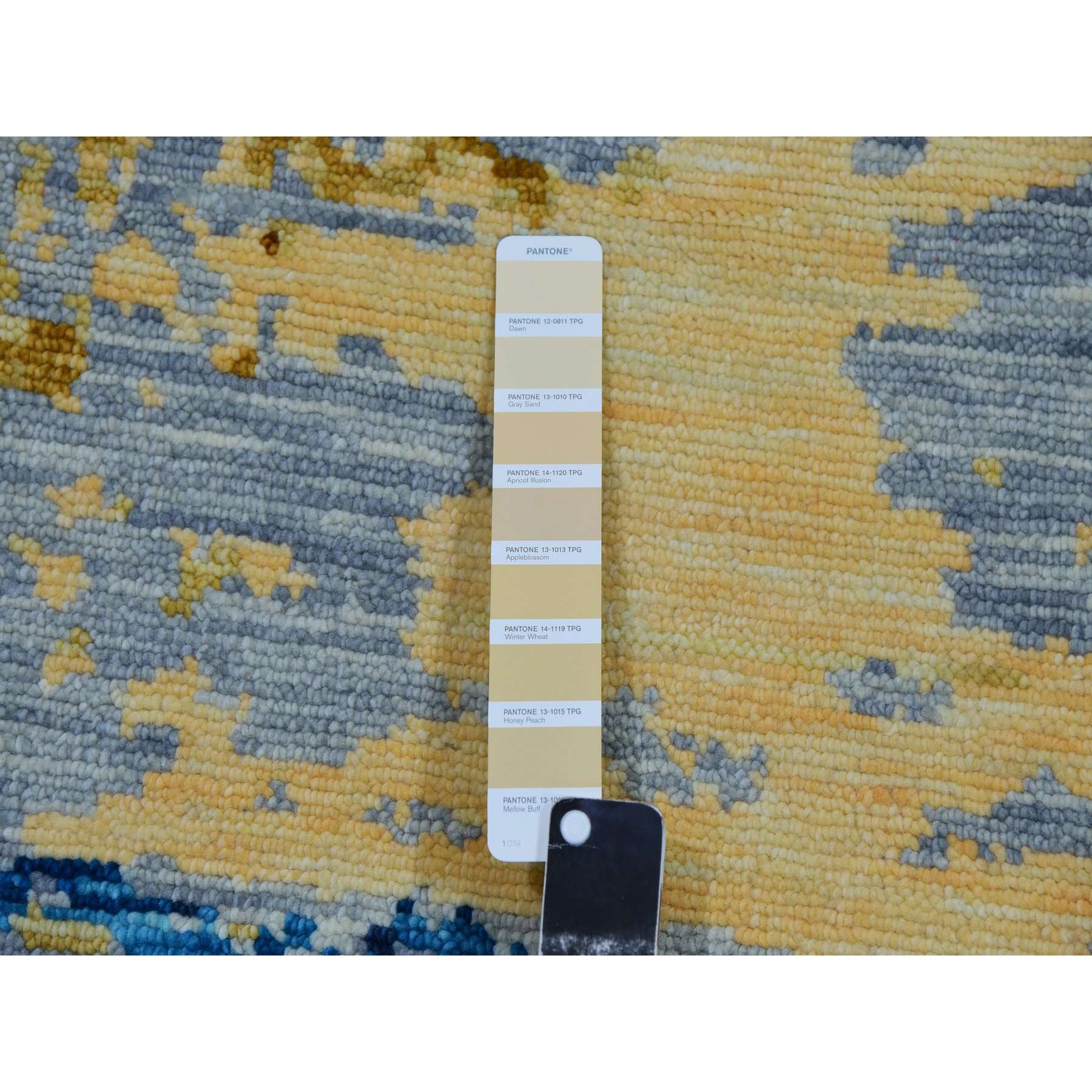 Modern-and-Contemporary-Hand-Knotted-Rug-399795