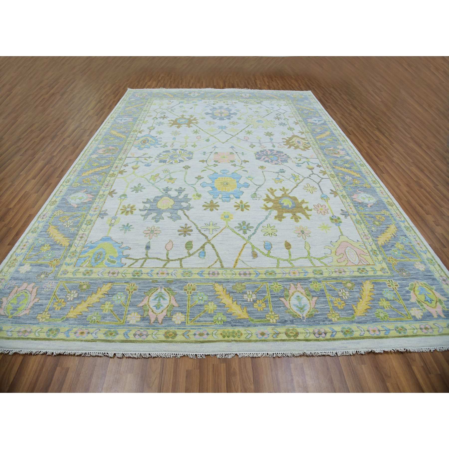 Oushak-And-Peshawar-Hand-Knotted-Rug-399250