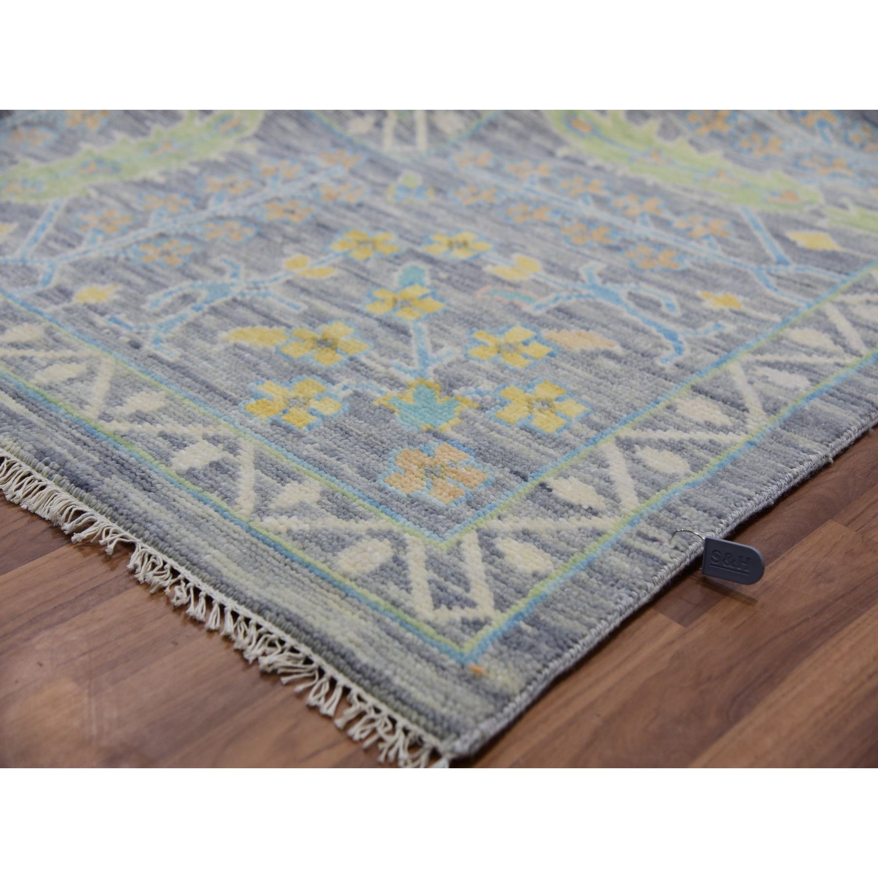 Oushak-And-Peshawar-Hand-Knotted-Rug-399475