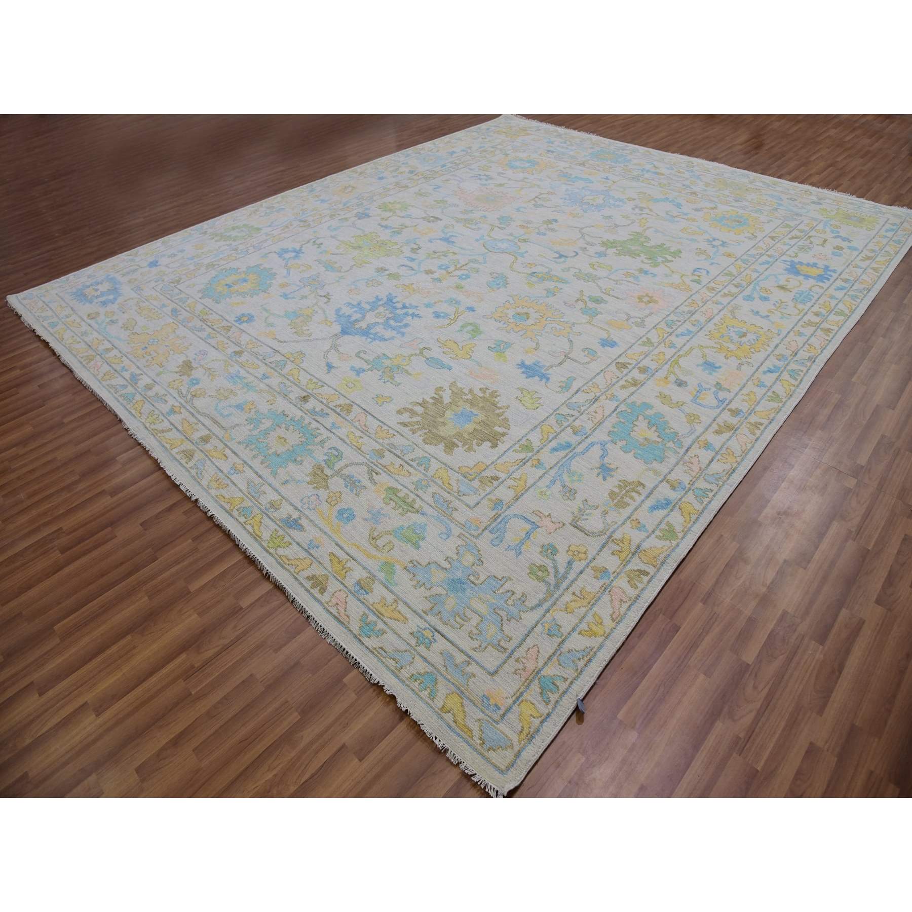 Oushak-And-Peshawar-Hand-Knotted-Rug-399485