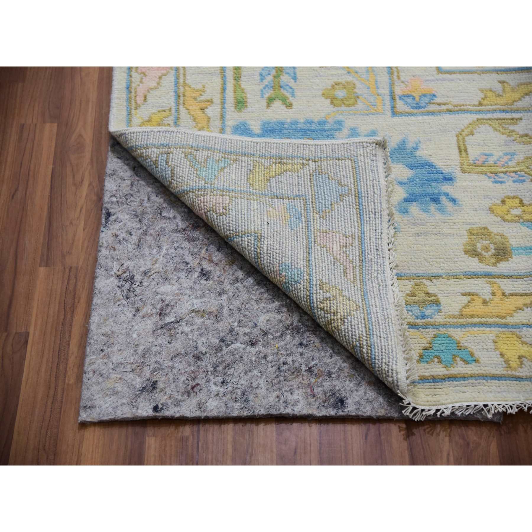 Oushak-And-Peshawar-Hand-Knotted-Rug-399485
