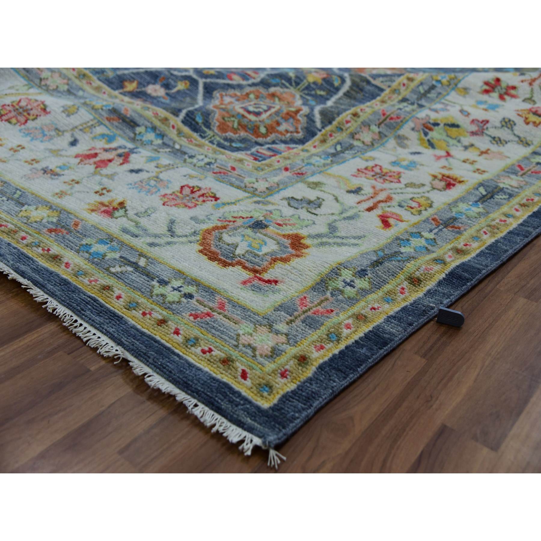 Oushak-And-Peshawar-Hand-Knotted-Rug-399495