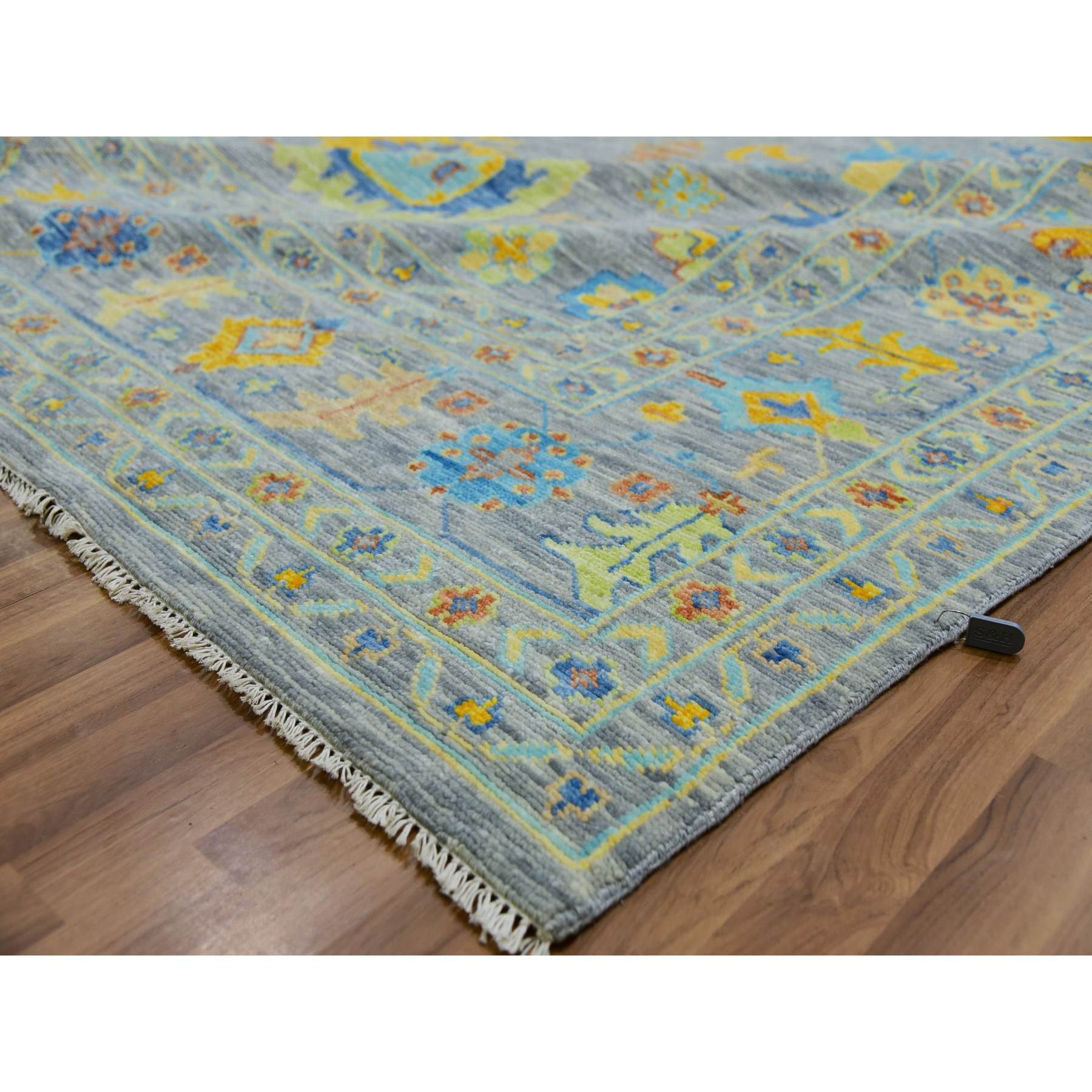 Oushak-And-Peshawar-Hand-Knotted-Rug-399510