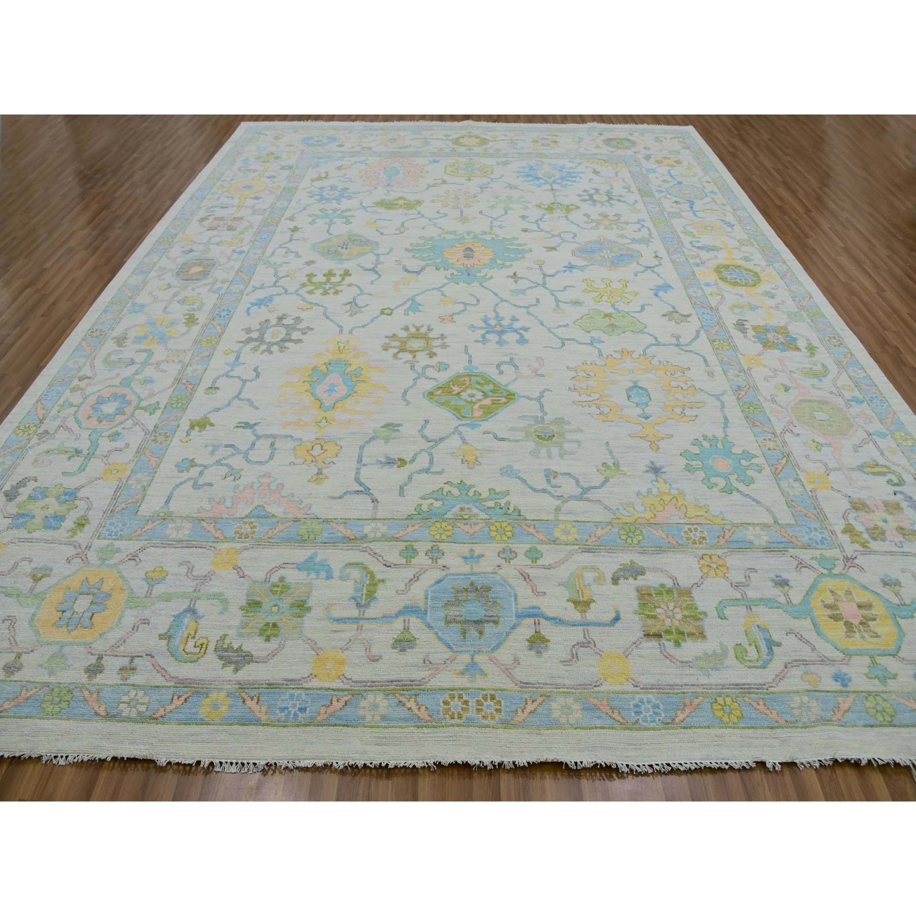 Oushak-And-Peshawar-Hand-Knotted-Rug-399520