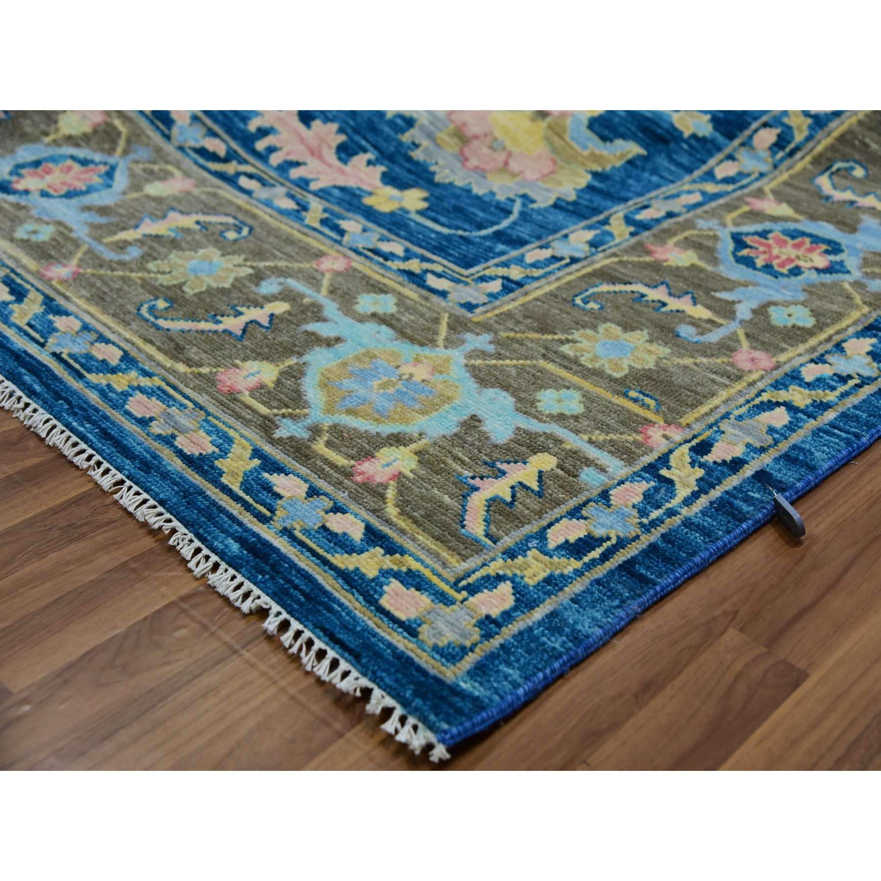 Oushak-And-Peshawar-Hand-Knotted-Rug-399565