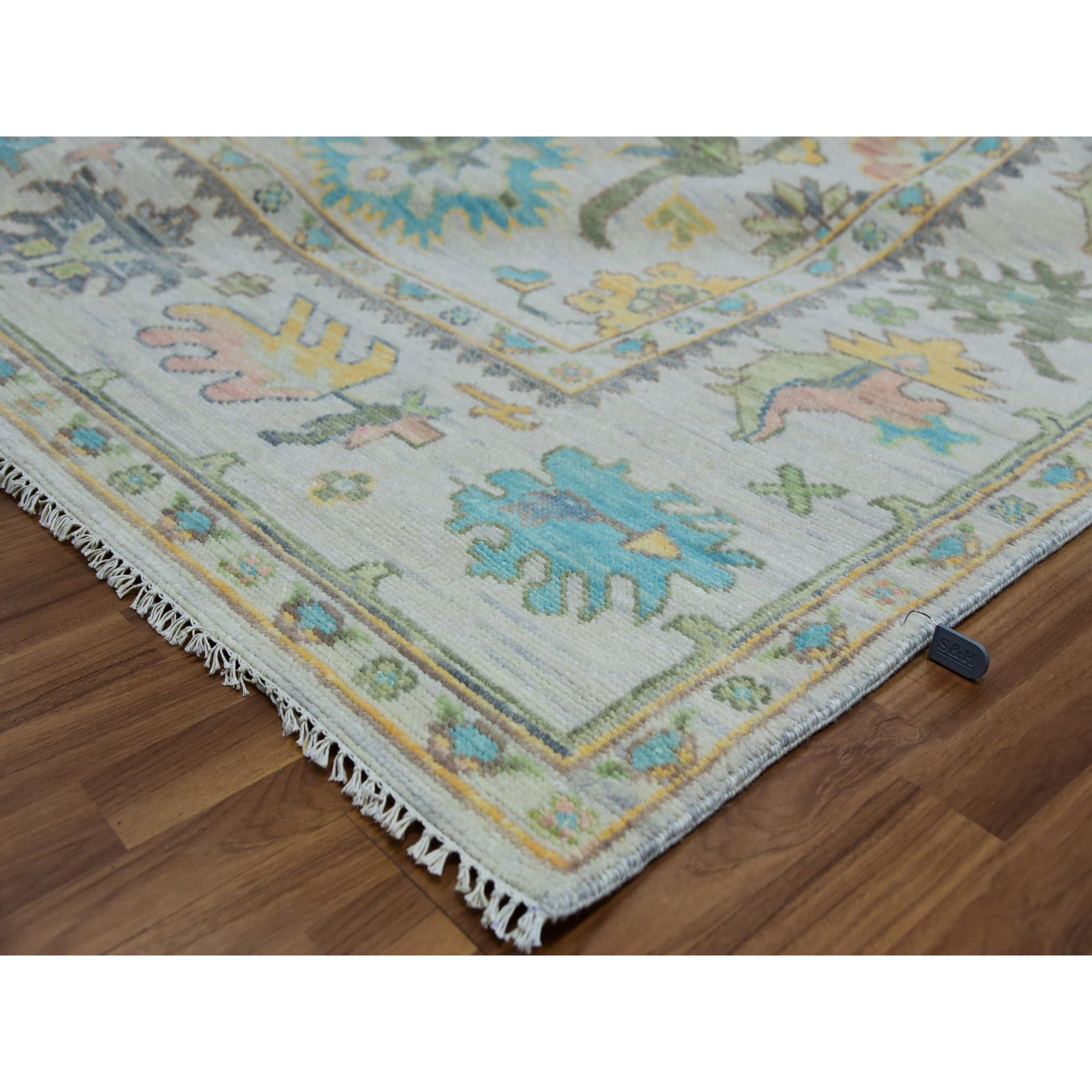 Oushak-And-Peshawar-Hand-Knotted-Rug-399610